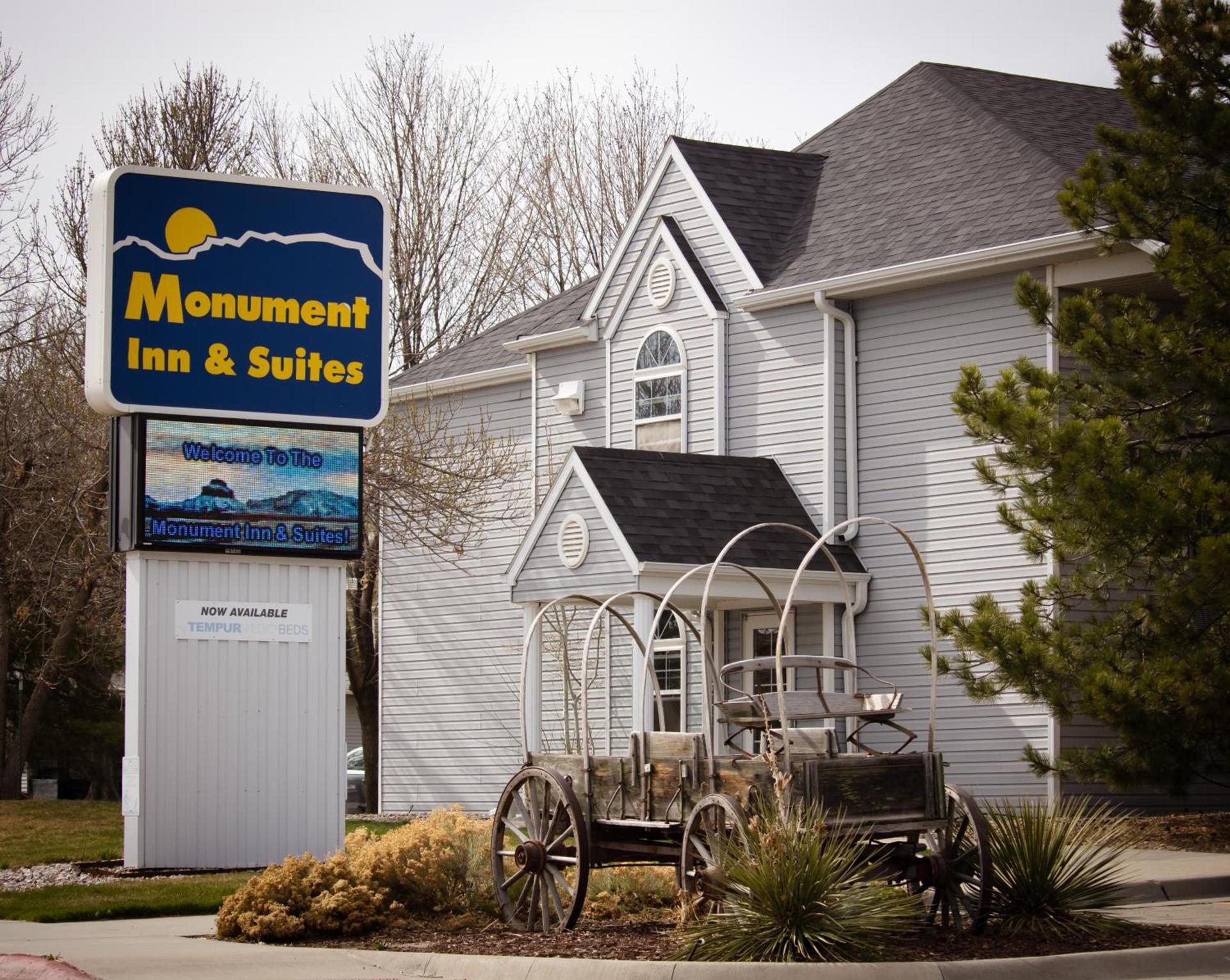 Monument Inn & Suites photo 12