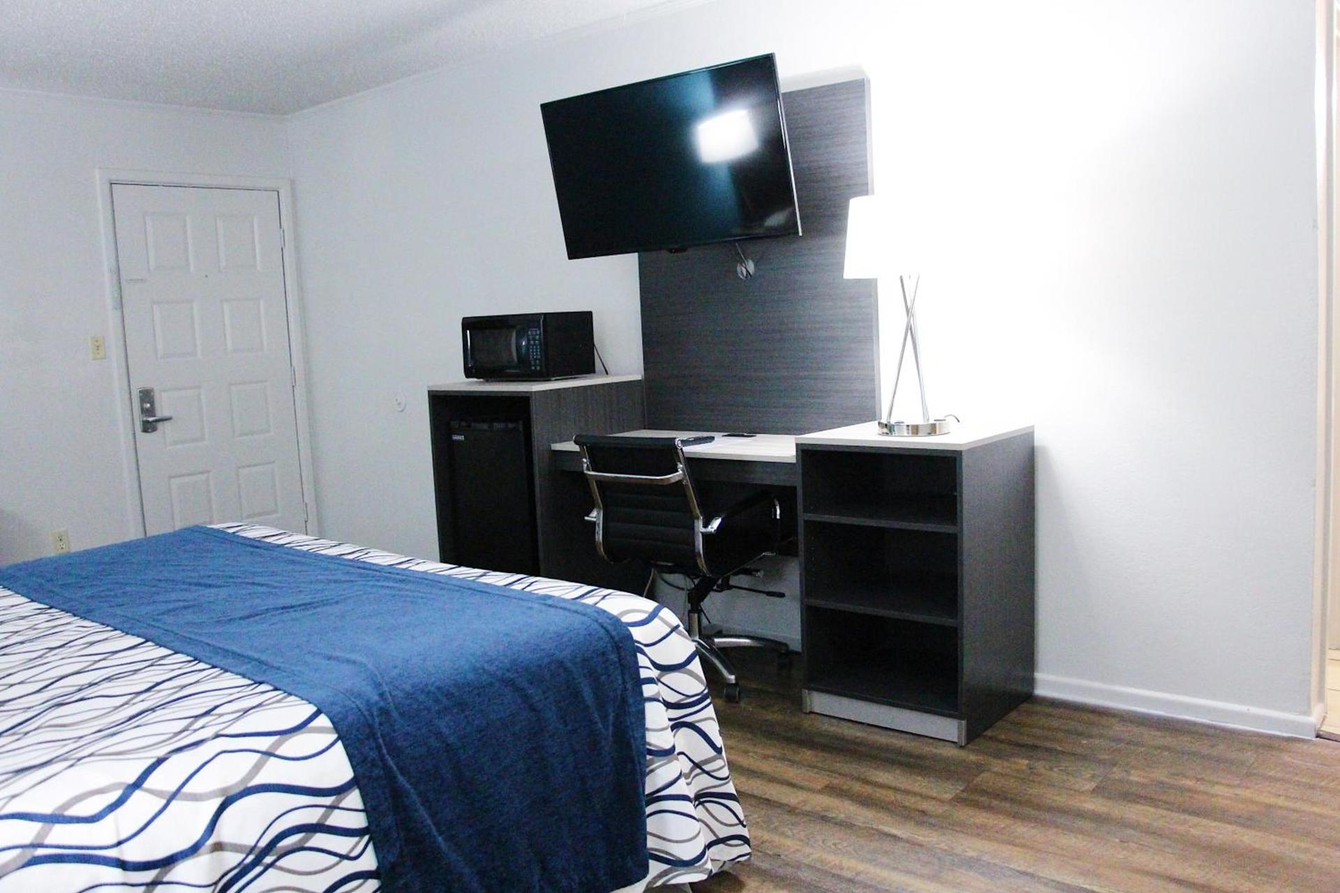 Motel 6 New Boston, TX photo 13
