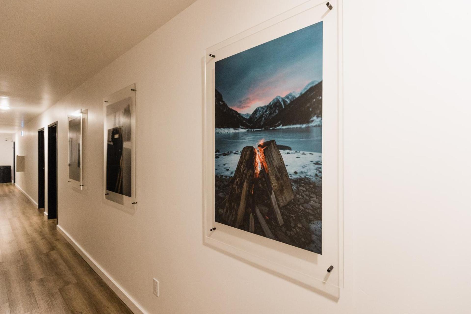 Wonderstone at Glacier photo 90