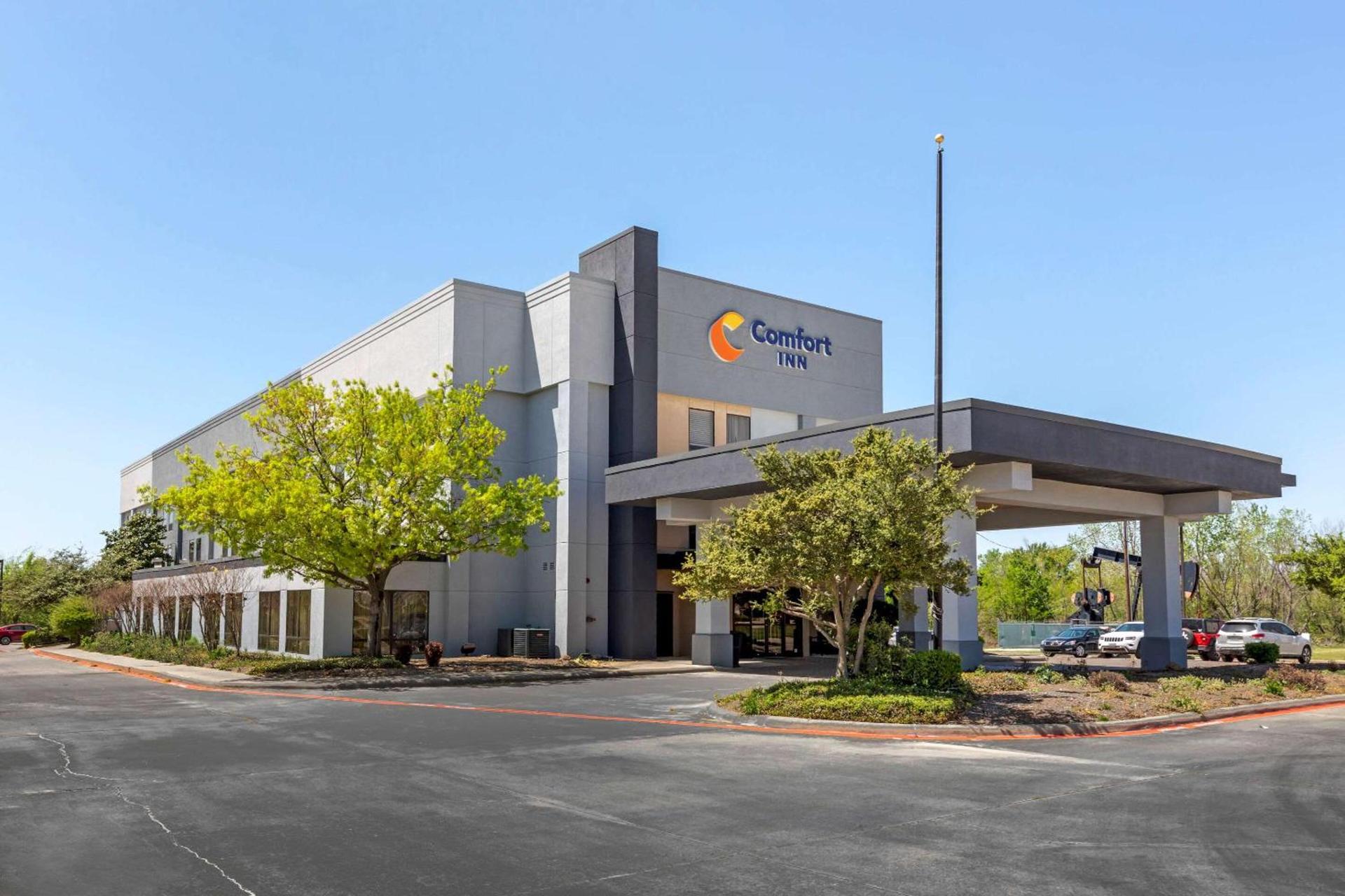 Comfort Inn Sherman - Denison Area photo 46