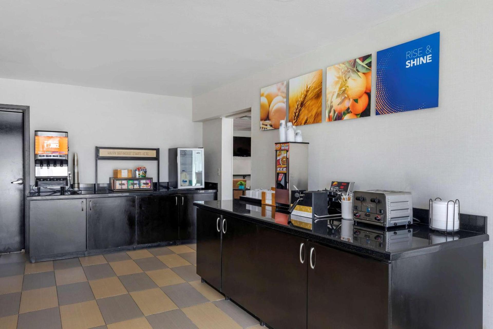 Comfort Inn Sherman - Denison Area photo 5
