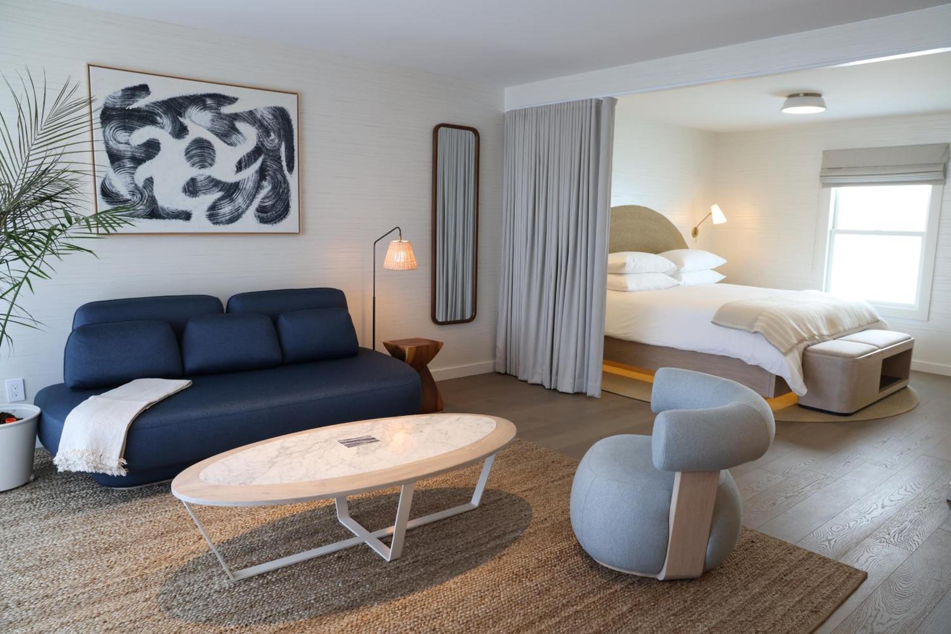 The Shoals Suites & Slips photo 18