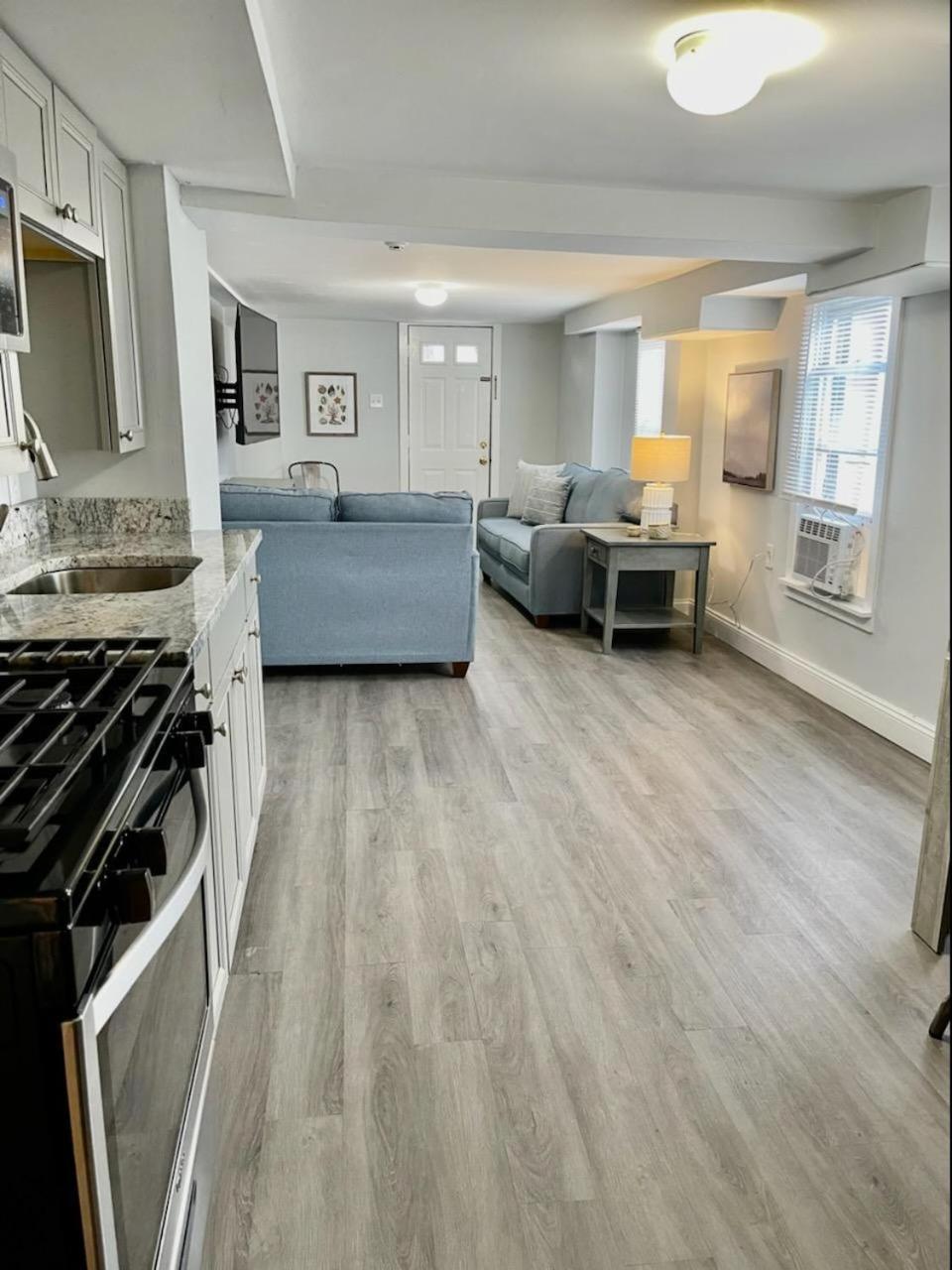 Blue Water Inn photo 40