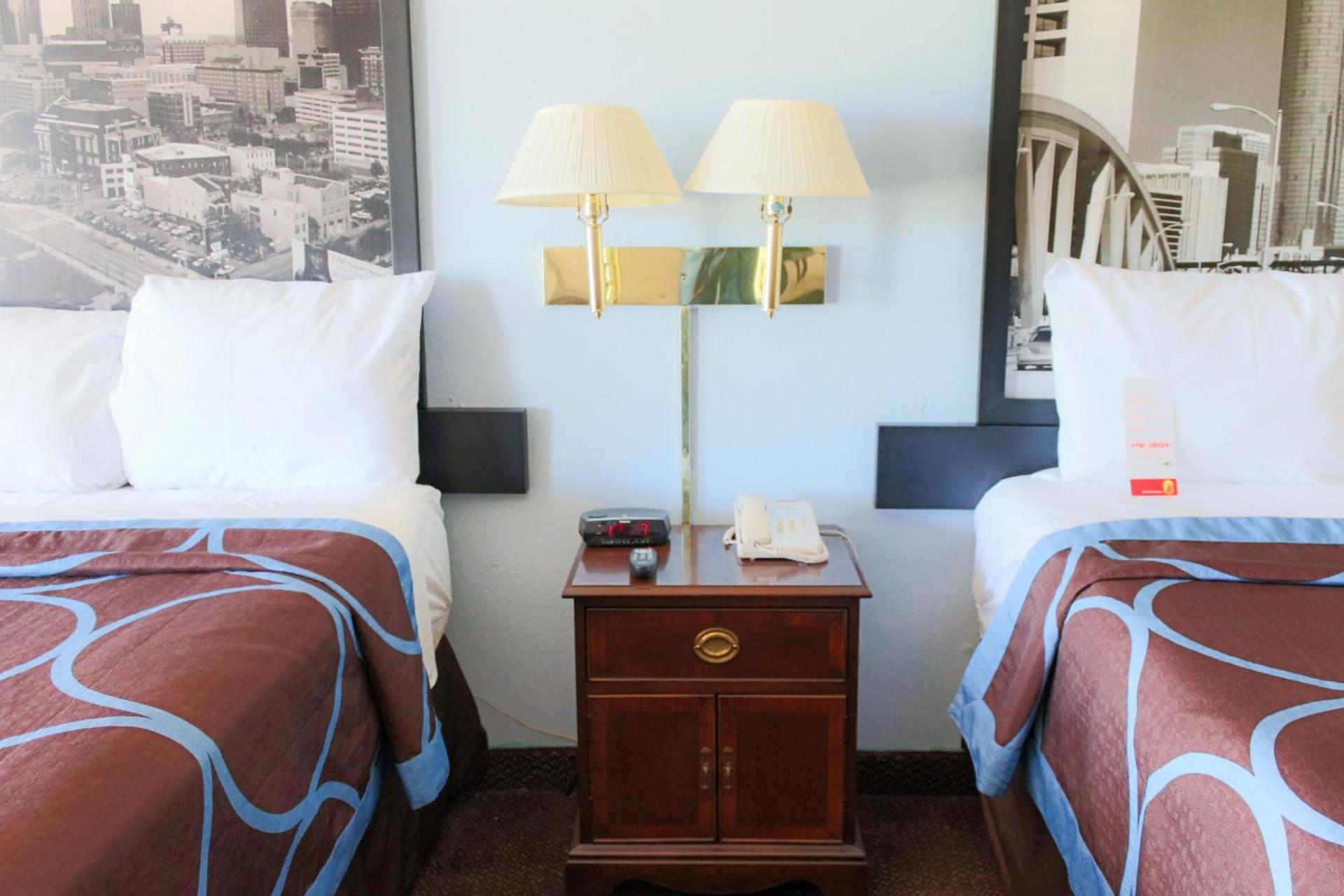 Super 8 by Wyndham College Park/Atlanta Airport West photo 17