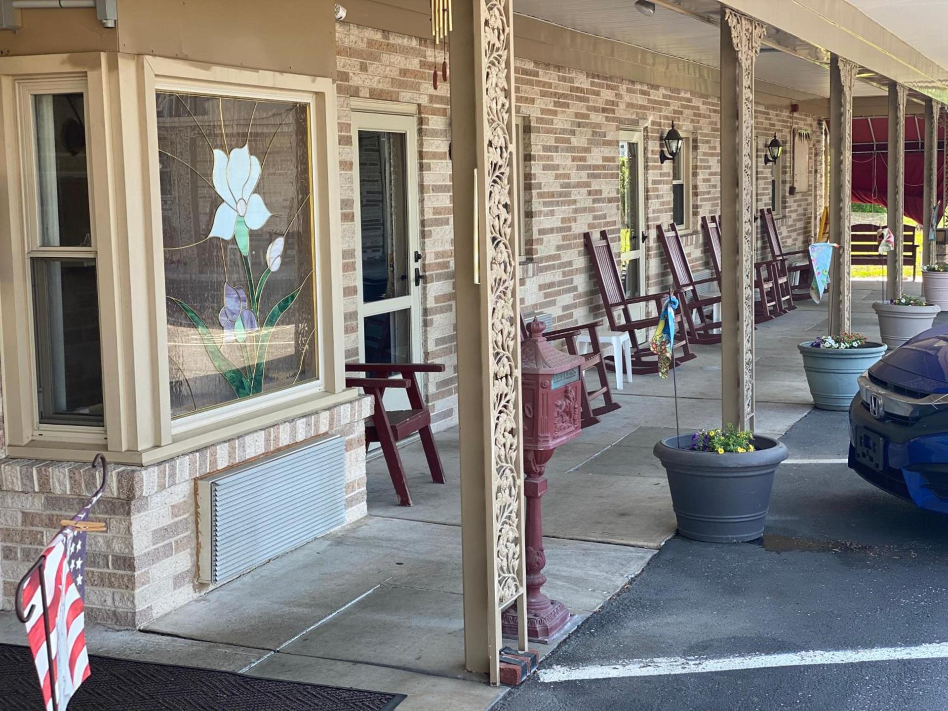 White Rose Motel - Hershey photo 16