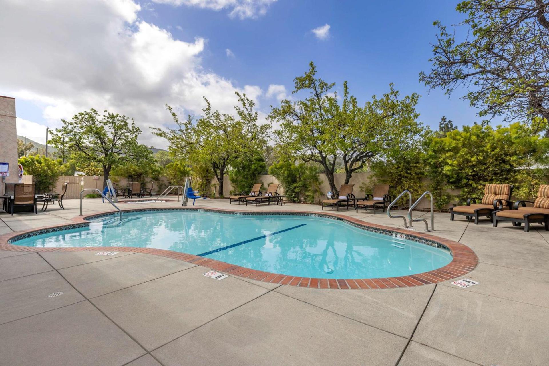 Best Western Plus Thousand Oaks Inn photo 5