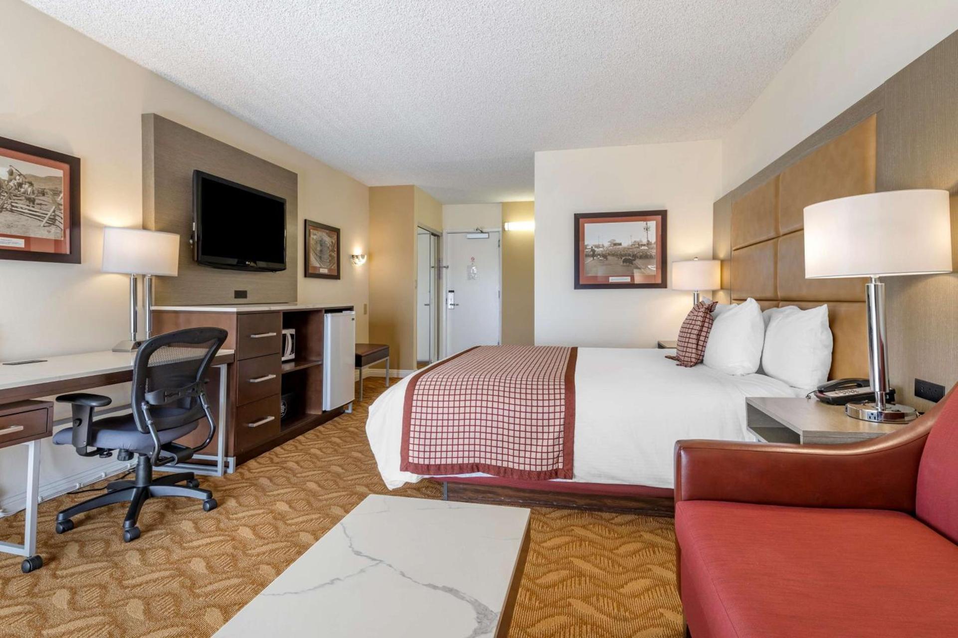 Best Western Plus Thousand Oaks Inn photo 26