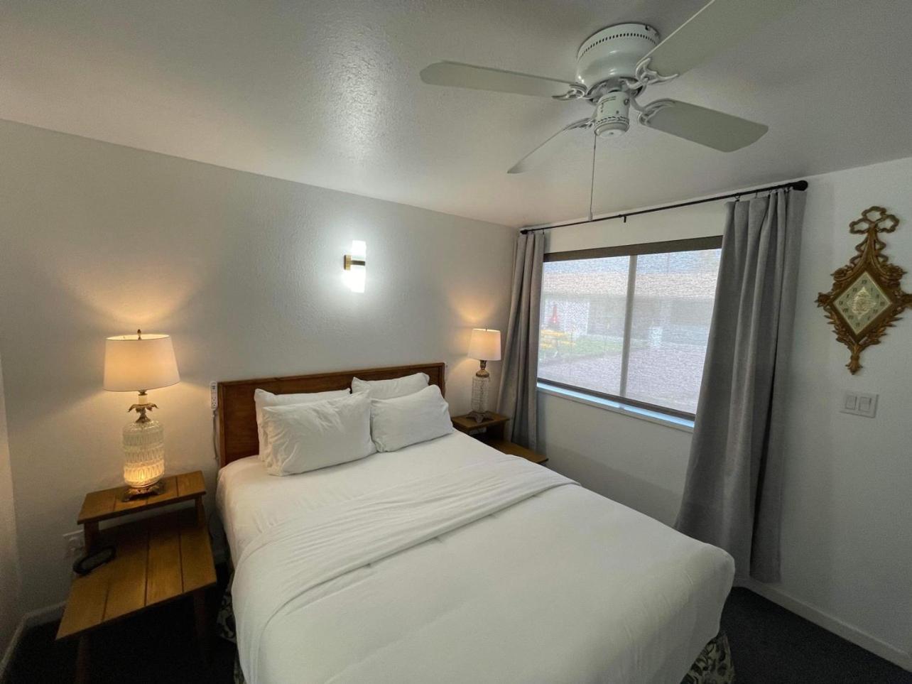The Aztec Motel & Creative Space photo 56