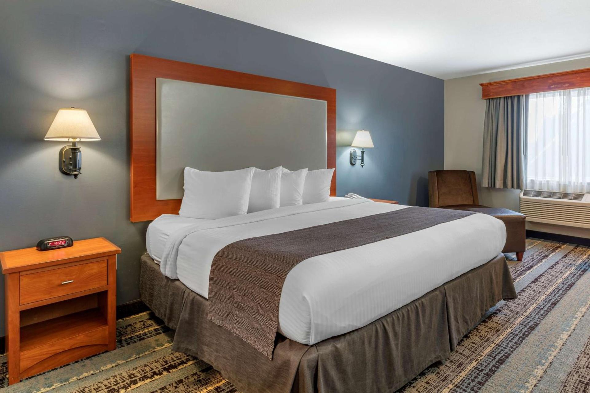 Best Western Newberg Inn photo 24