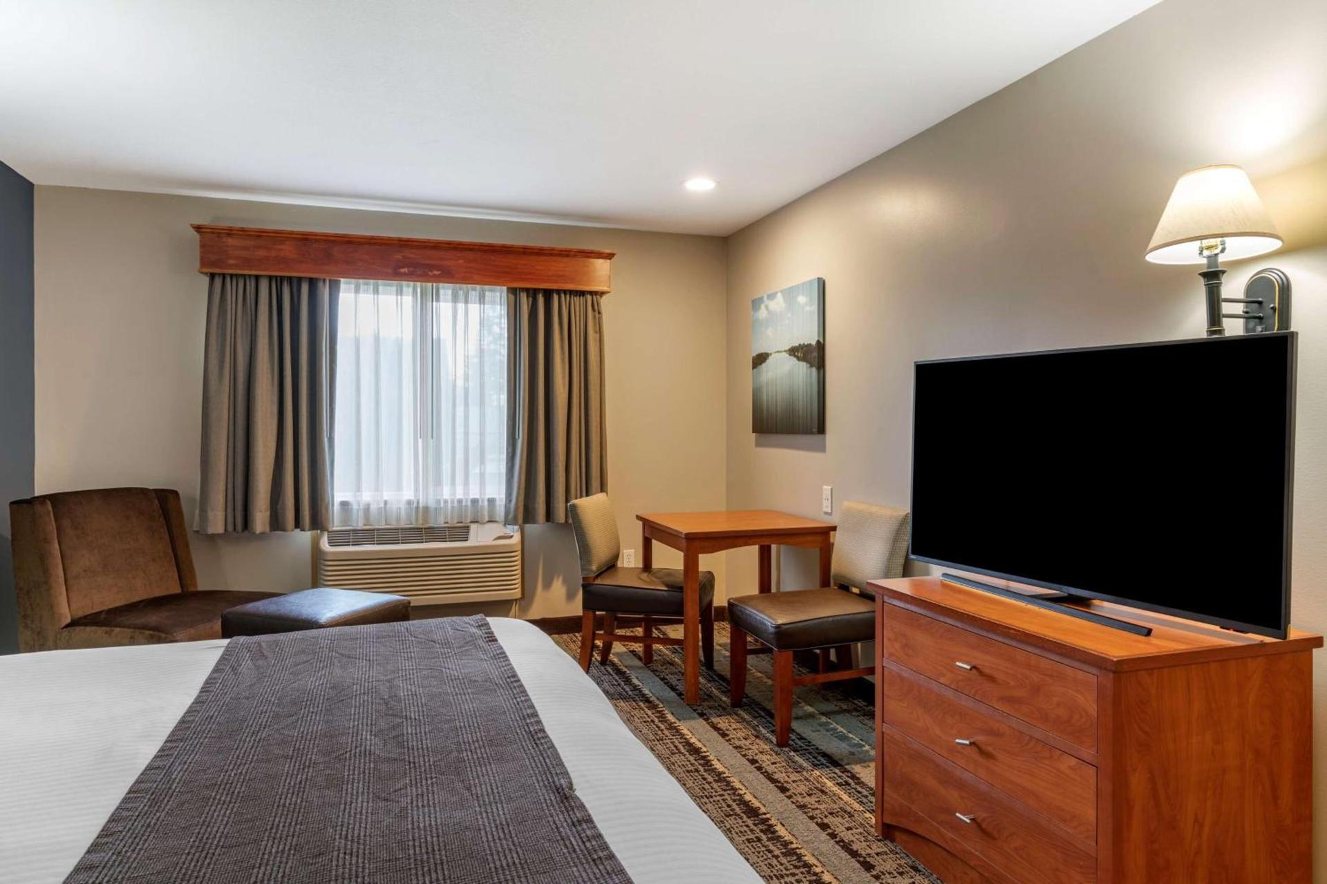 Best Western Newberg Inn photo 25