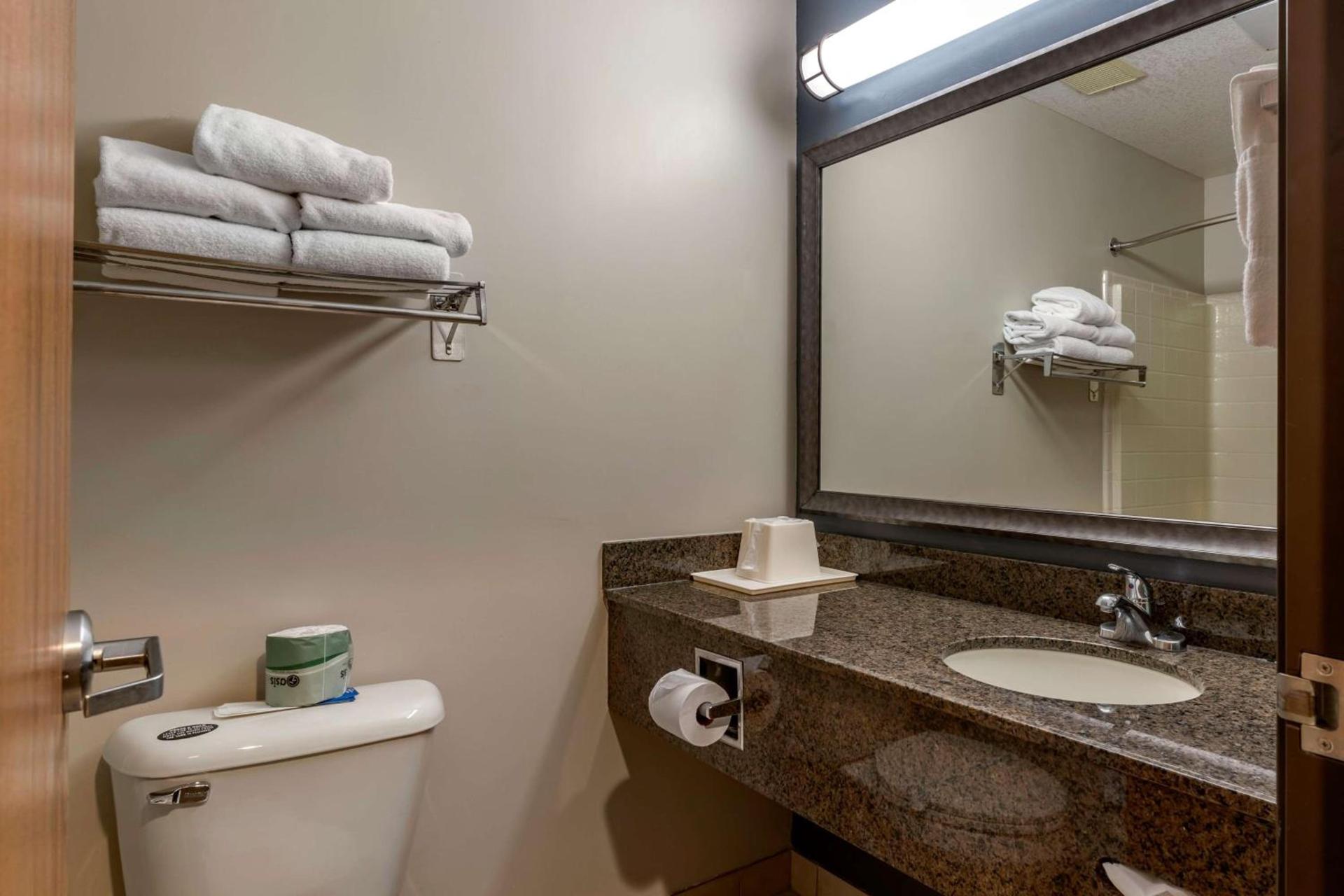 Best Western Newberg Inn photo 34
