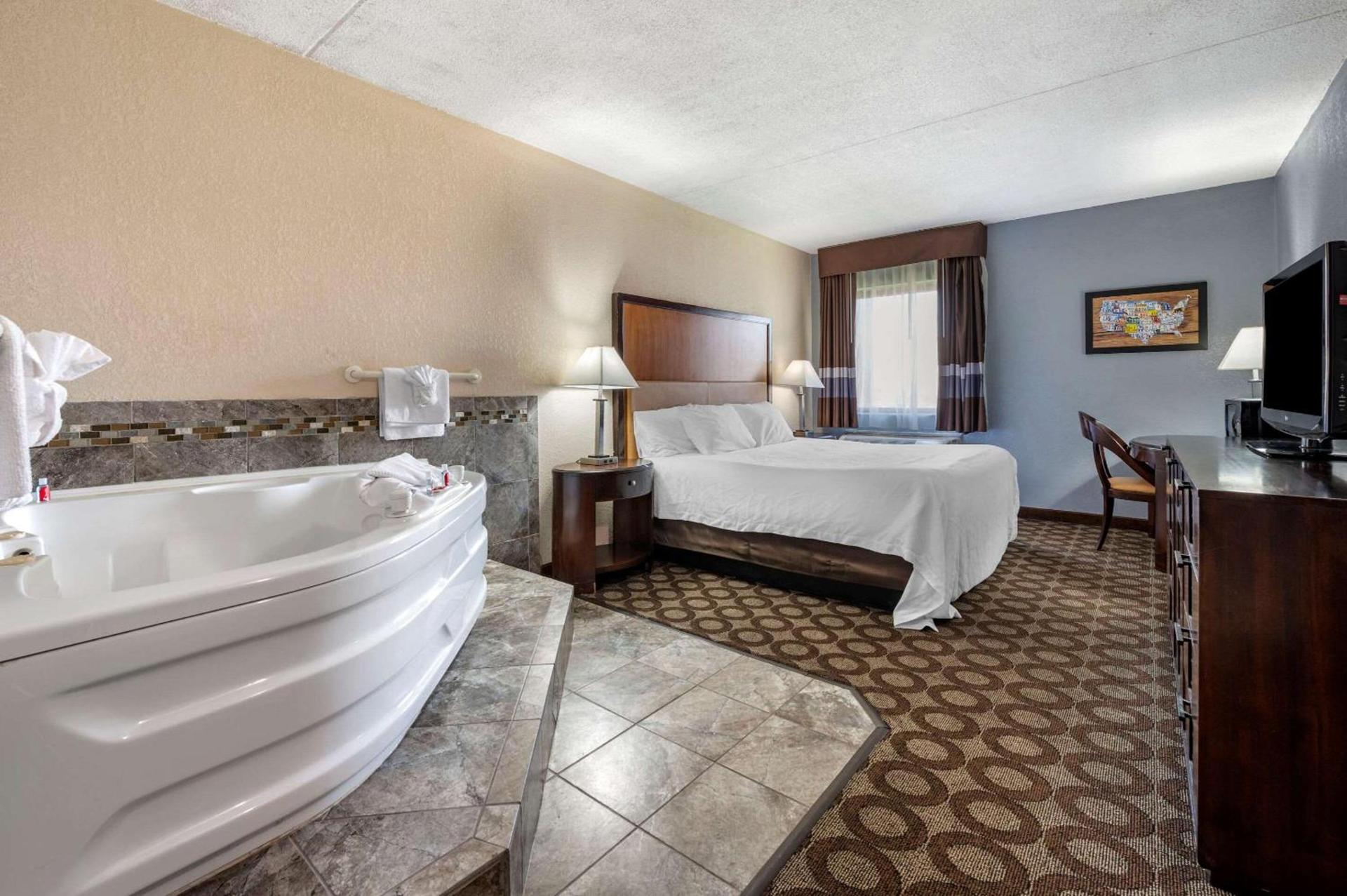 Econo Lodge Lafayette near University photo 25