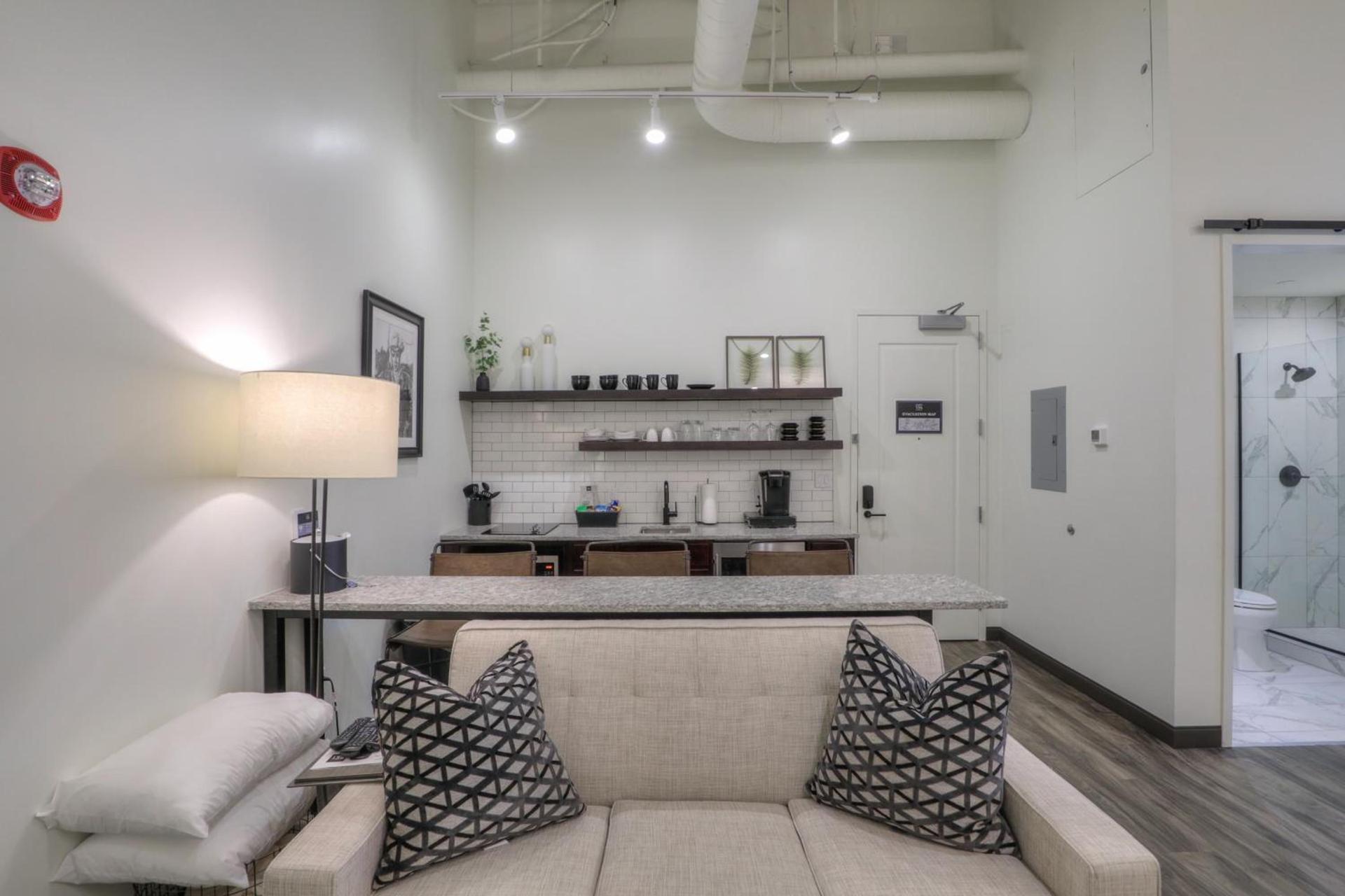 Studio 154 Hotel photo 8