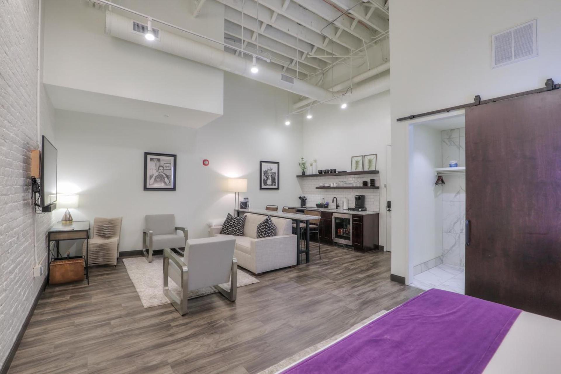 Studio 154 Hotel photo 24