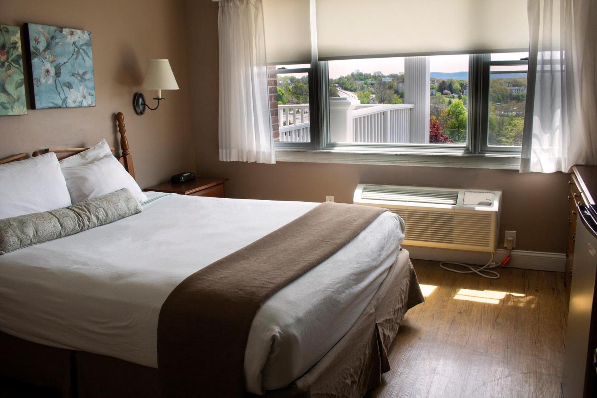 Inn on the Hudson photo 25