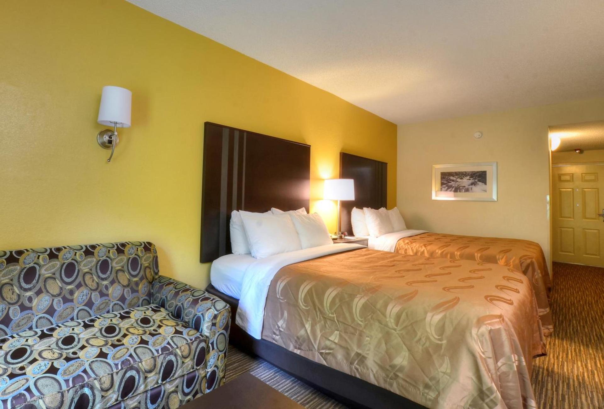 Quality Inn Cherokee Riverside photo 31