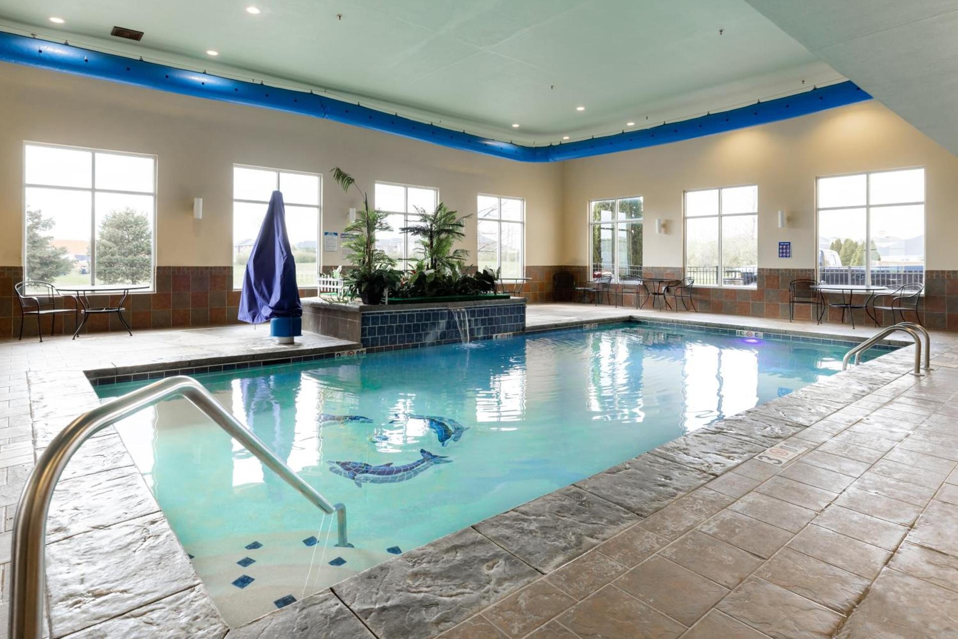 Comfort Suites Troy-I75 photo 37