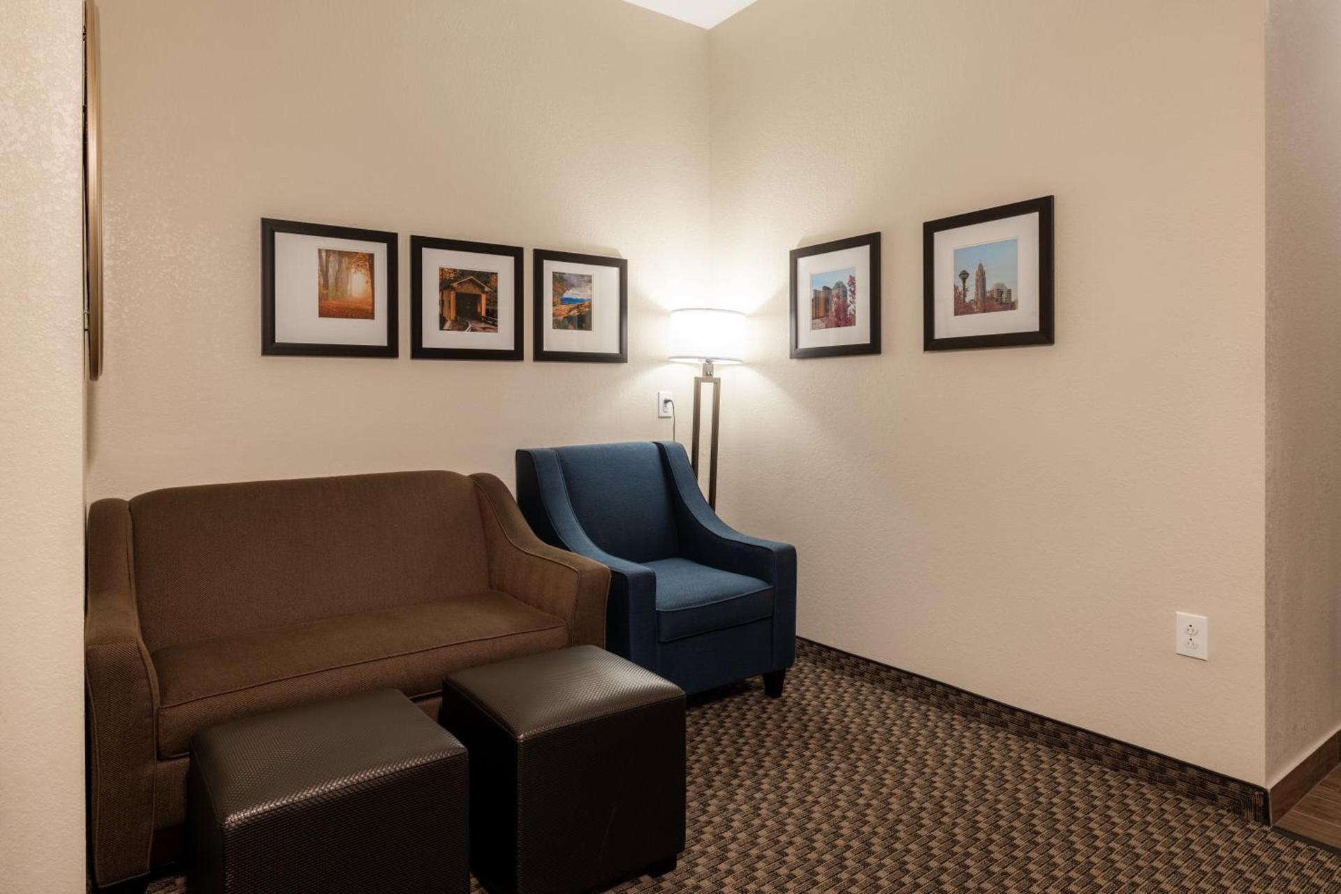 Comfort Suites Troy-I75 photo 51