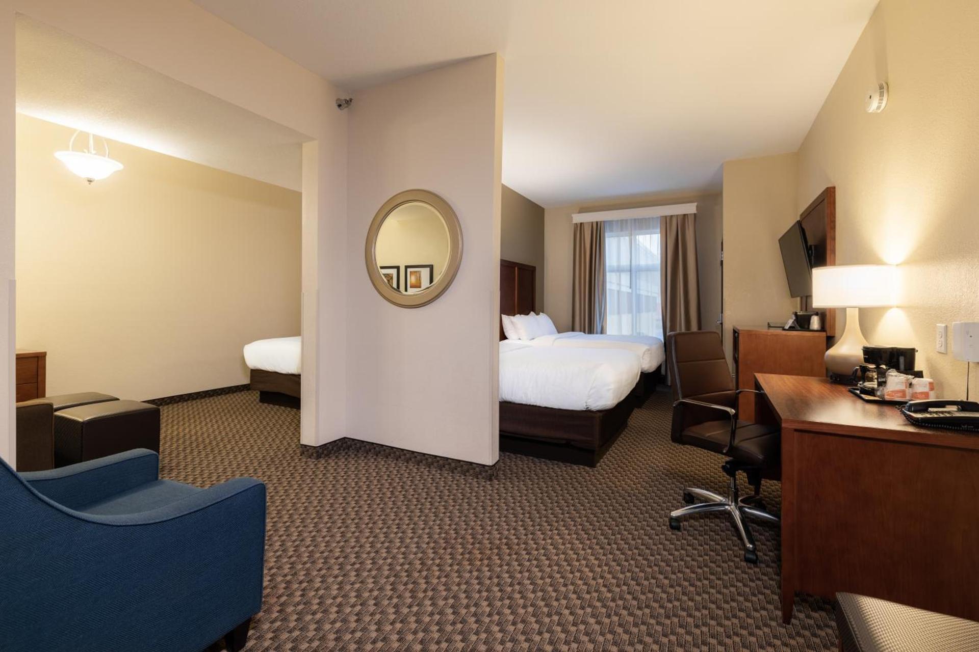 Comfort Suites Troy-I75 photo 47