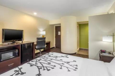 Sleep Inn Ogden near Event Center photo 37