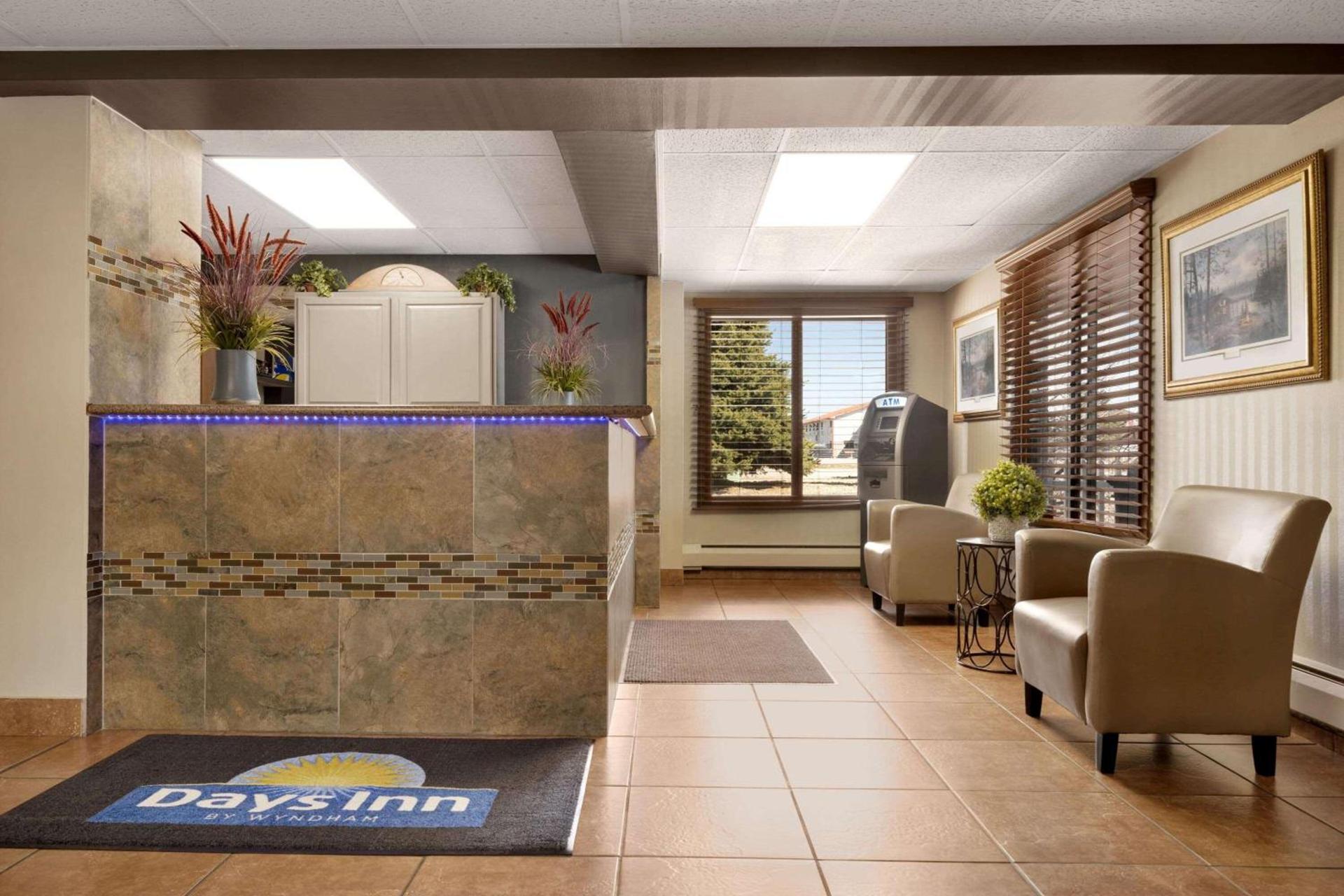 Days Inn by Wyndham Fort Collins photo 3
