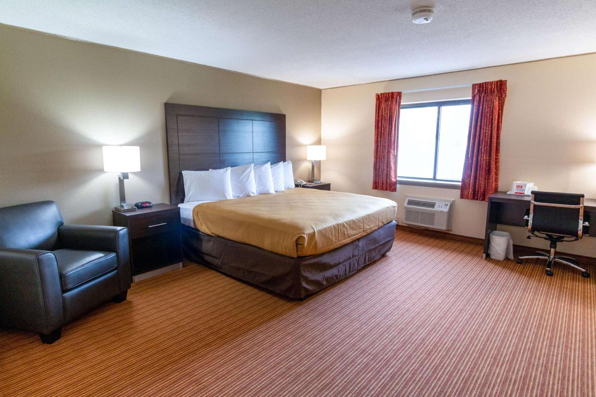 SureStay by Best Western Massena photo 8