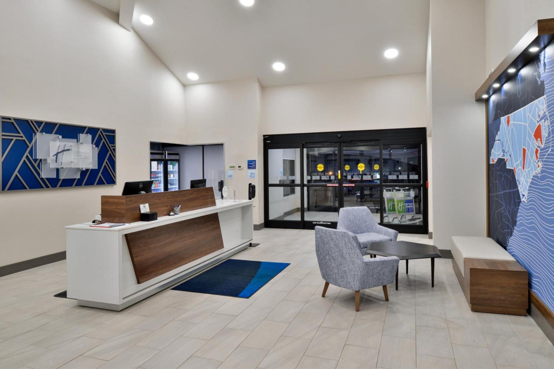 Holiday Inn Express Winston-Salem Medical Ctr Area photo 5