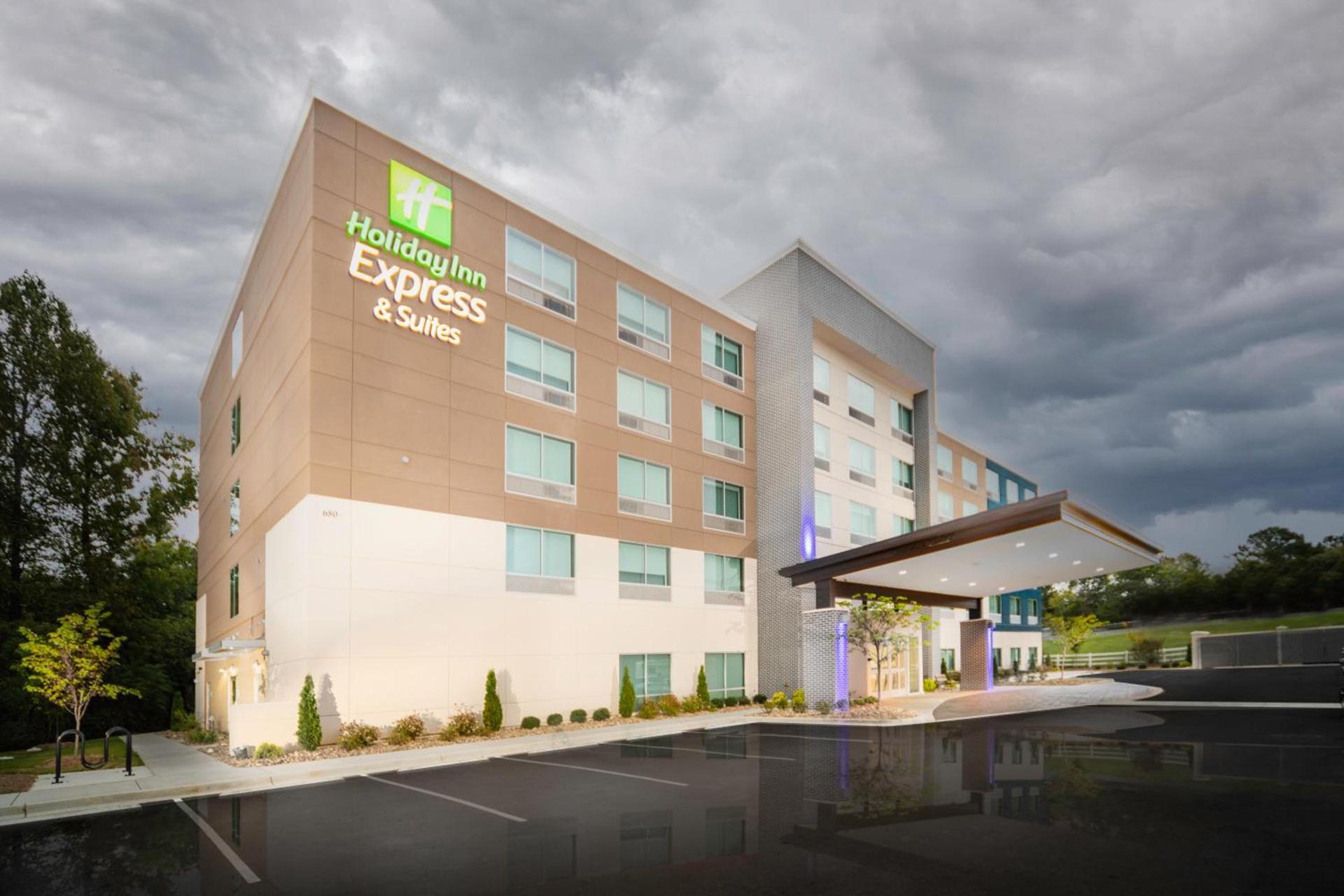 Holiday Inn Express & Suites - Rock Hill by IHG photo 49
