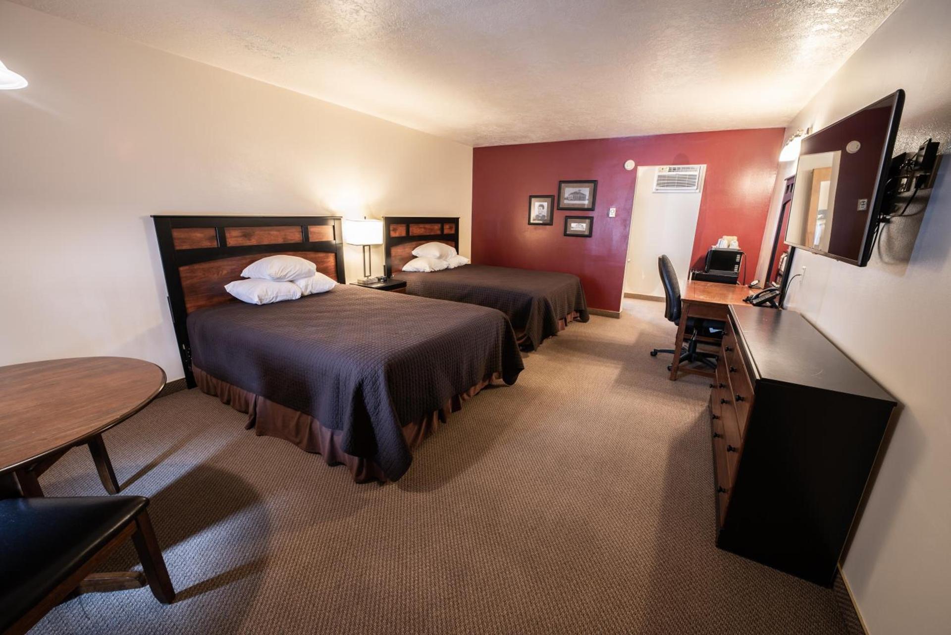 Clover Creek Inn photo 16