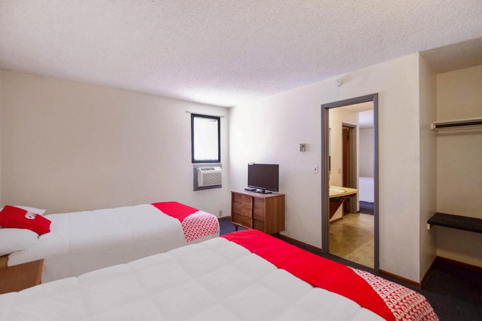 OYO Hotel Cheyenne Wells - US 40 photo 48