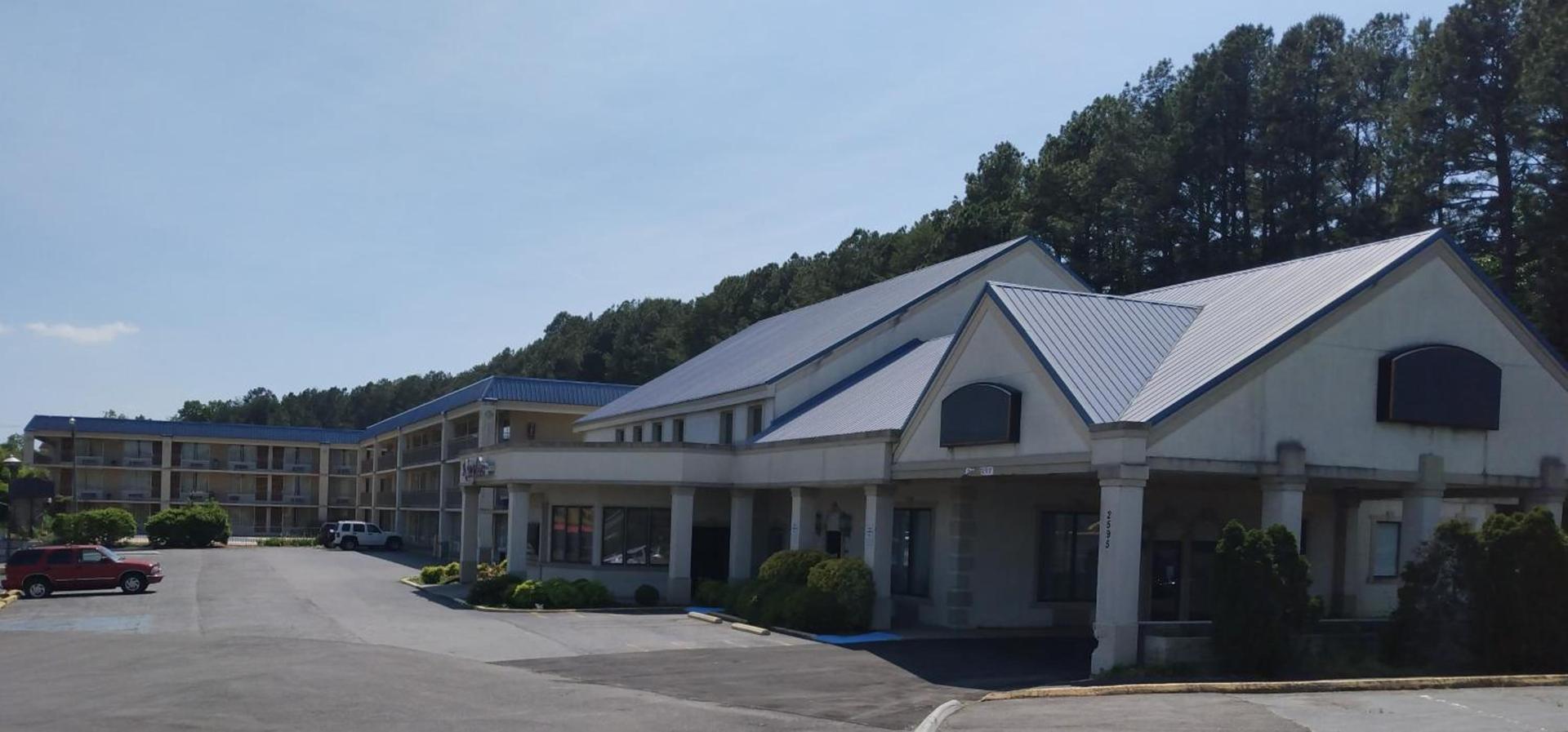 Rodeway Inn Cleveland TN I-75 photo 29