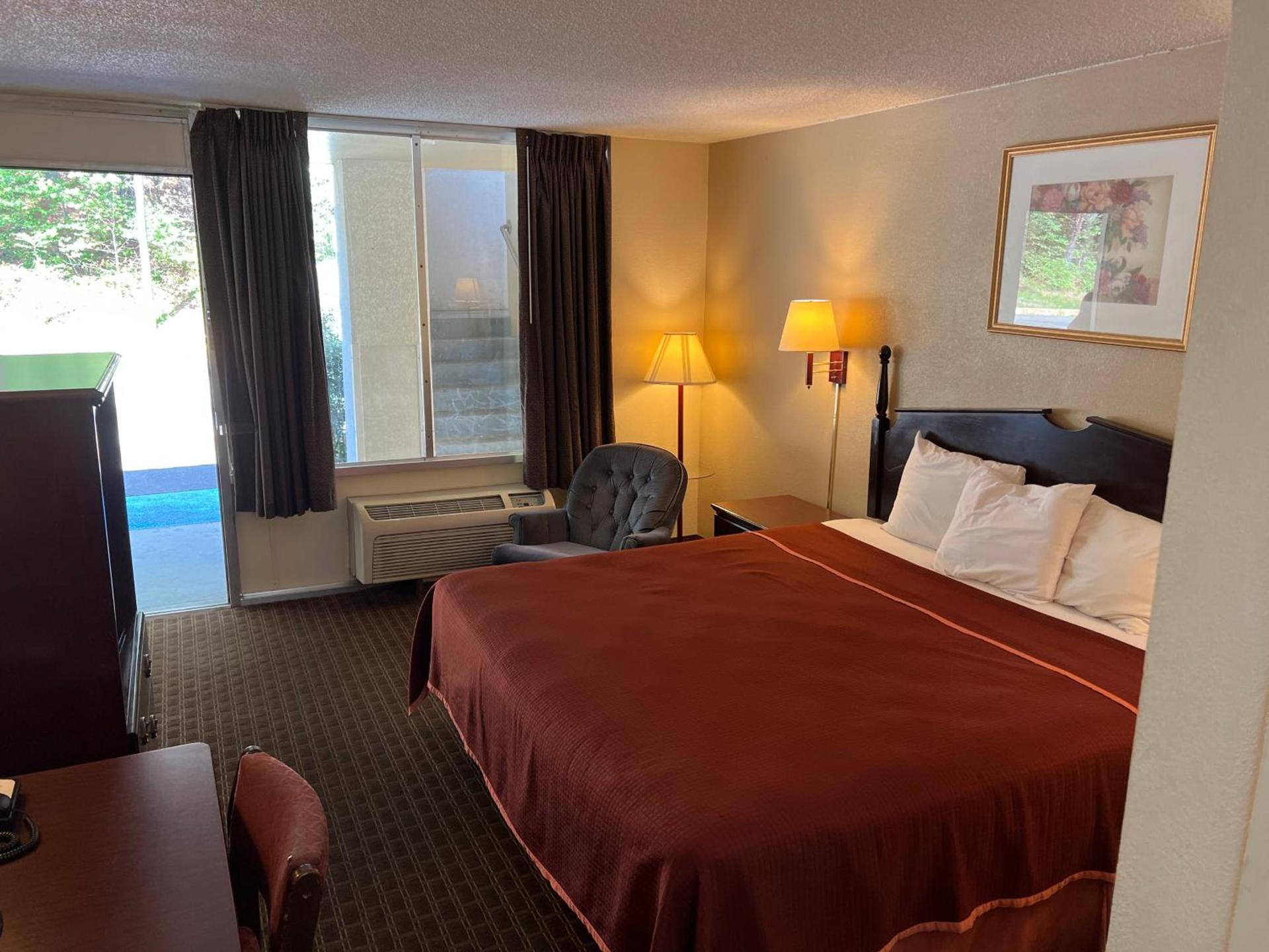 Rodeway Inn Cleveland TN I-75 photo 41