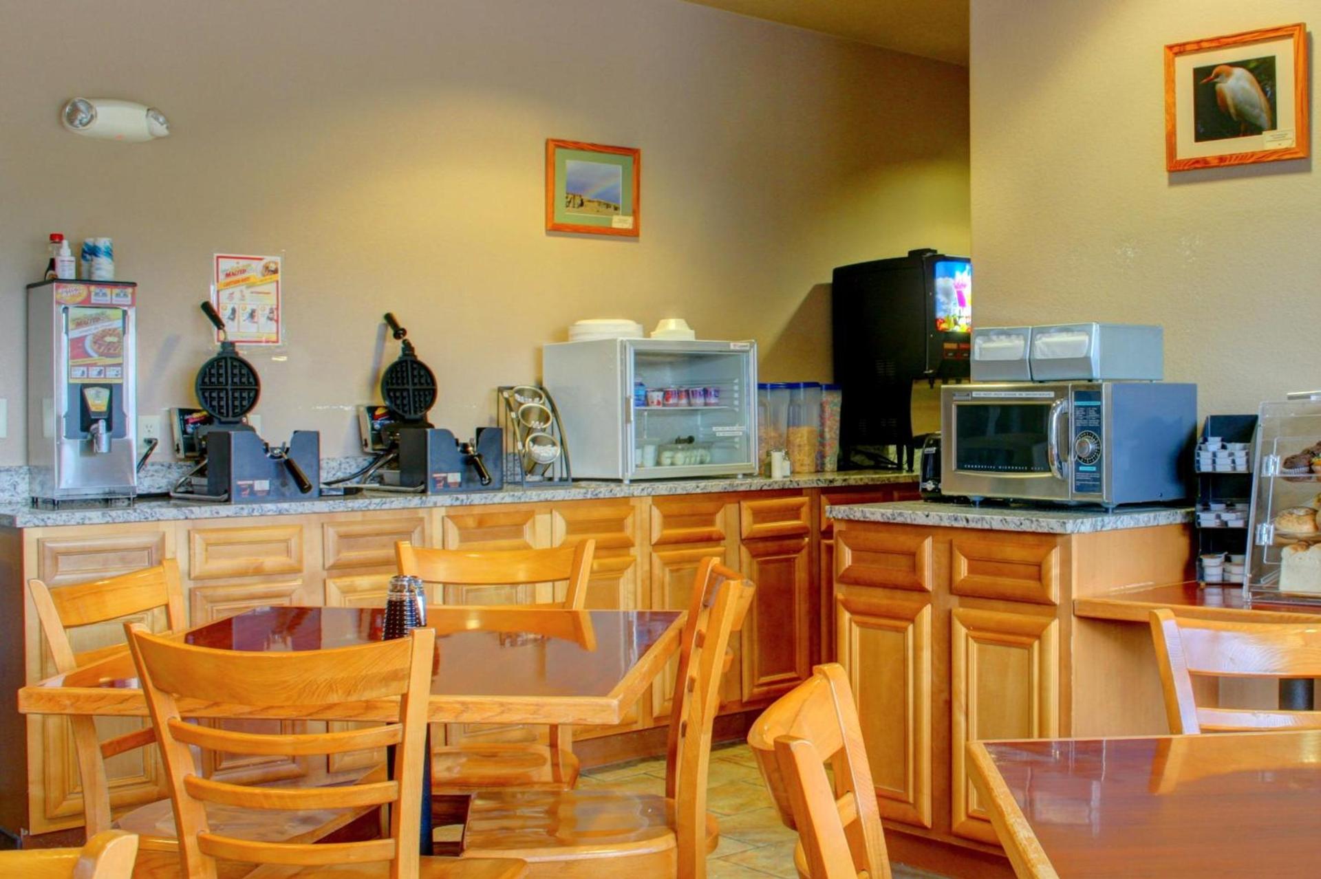 Allington Inn & Suites Kremmling photo 8