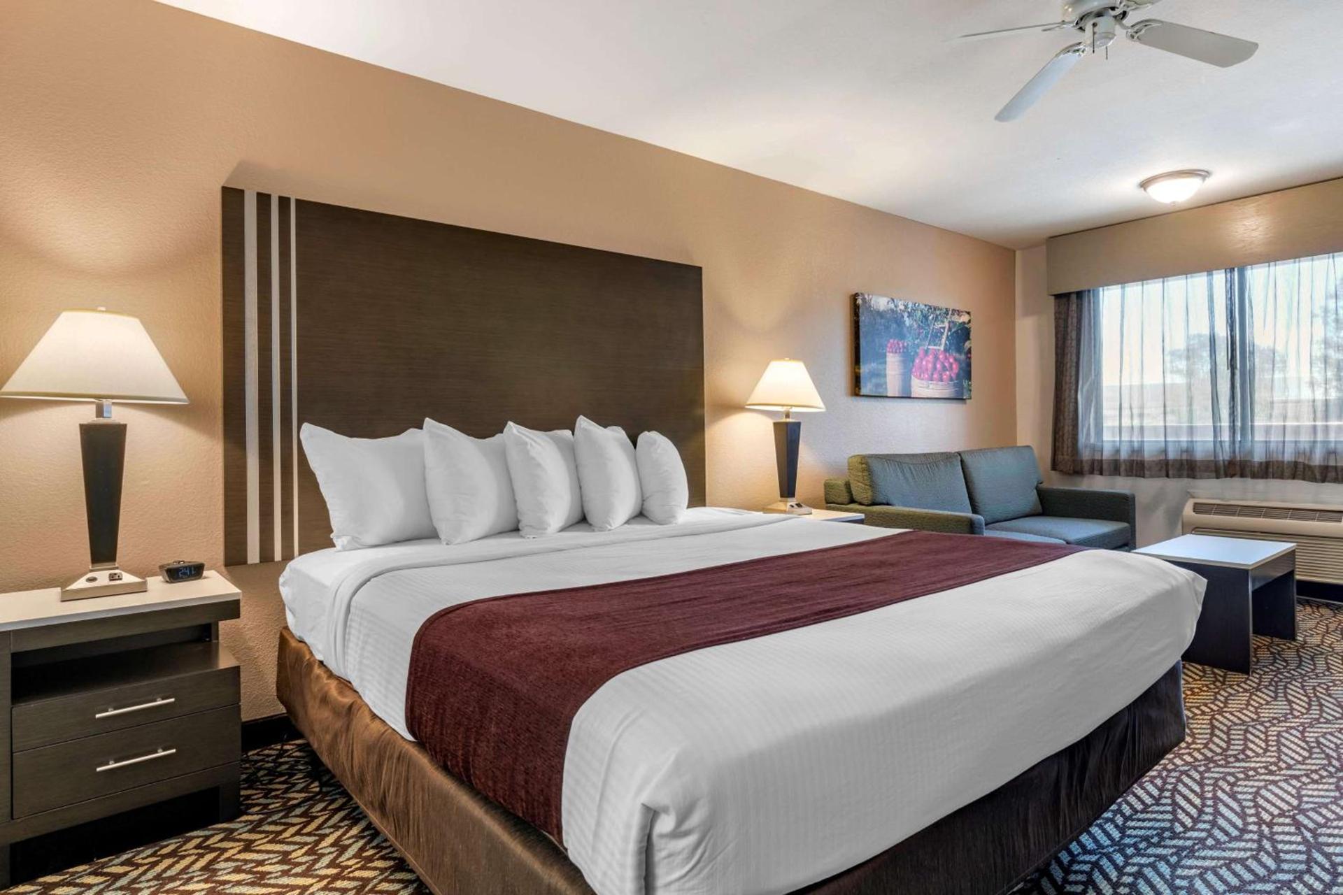 Best Western Orchard Inn photo 25