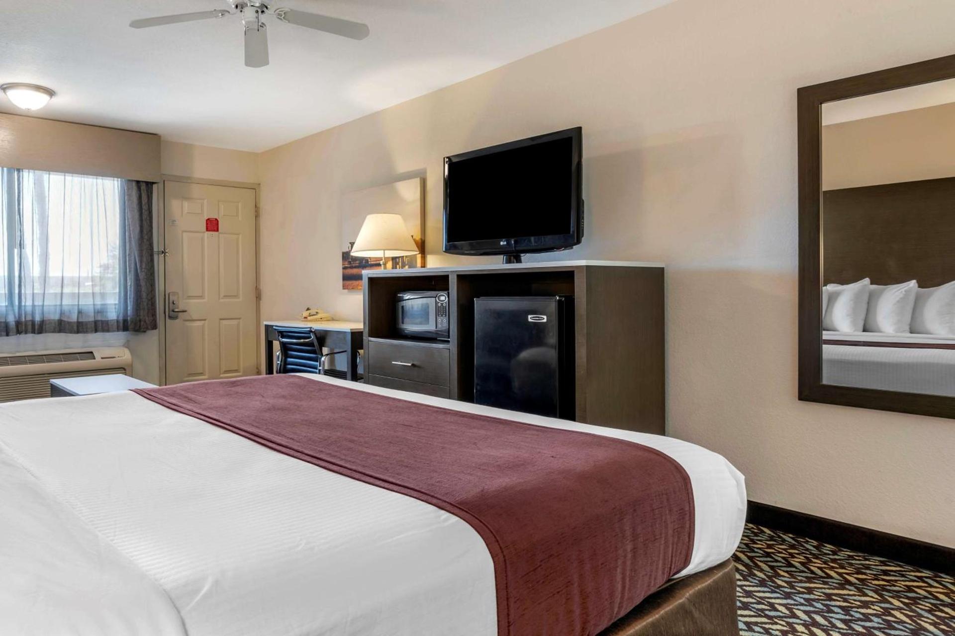 Best Western Orchard Inn photo 14