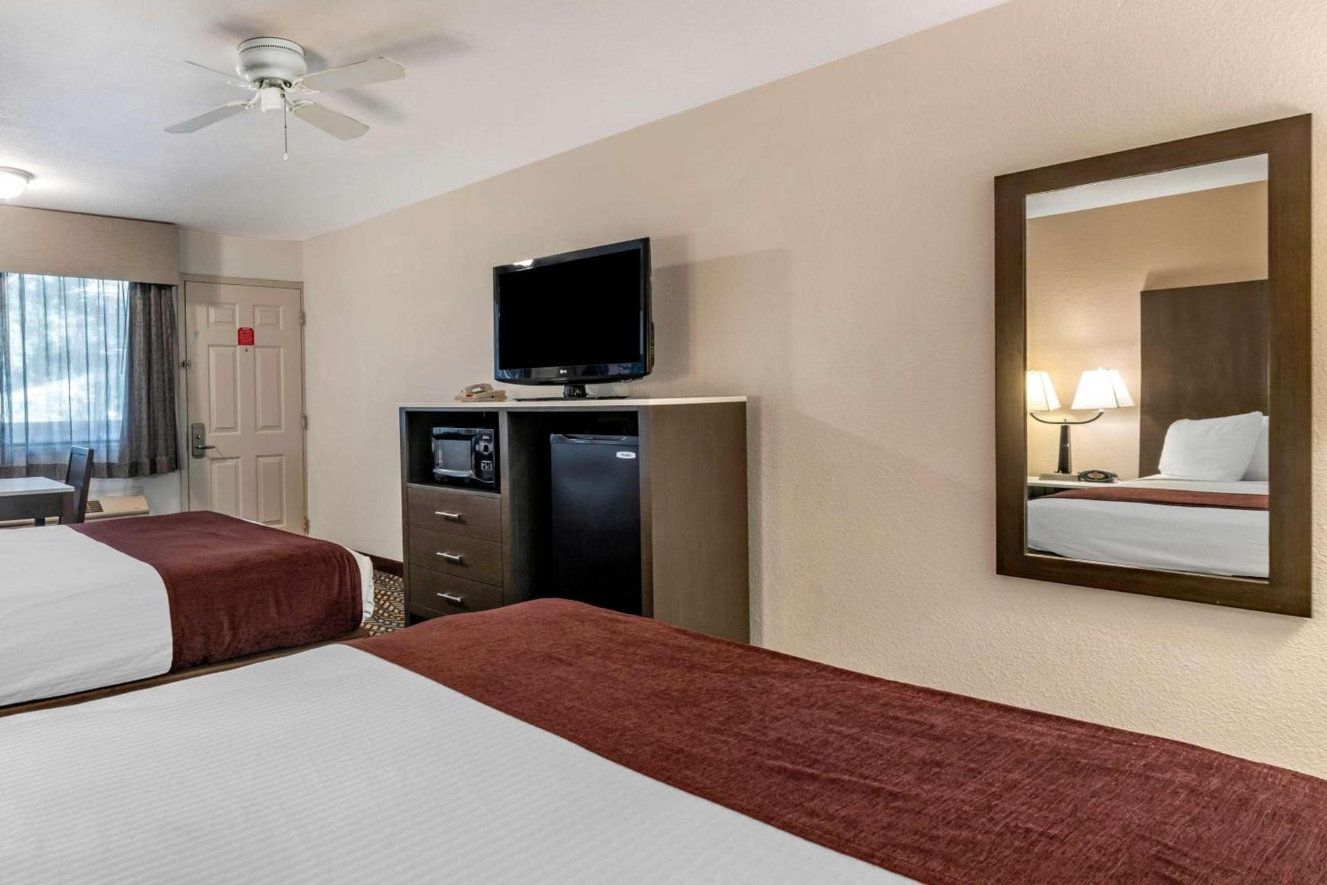 Best Western Orchard Inn photo 16