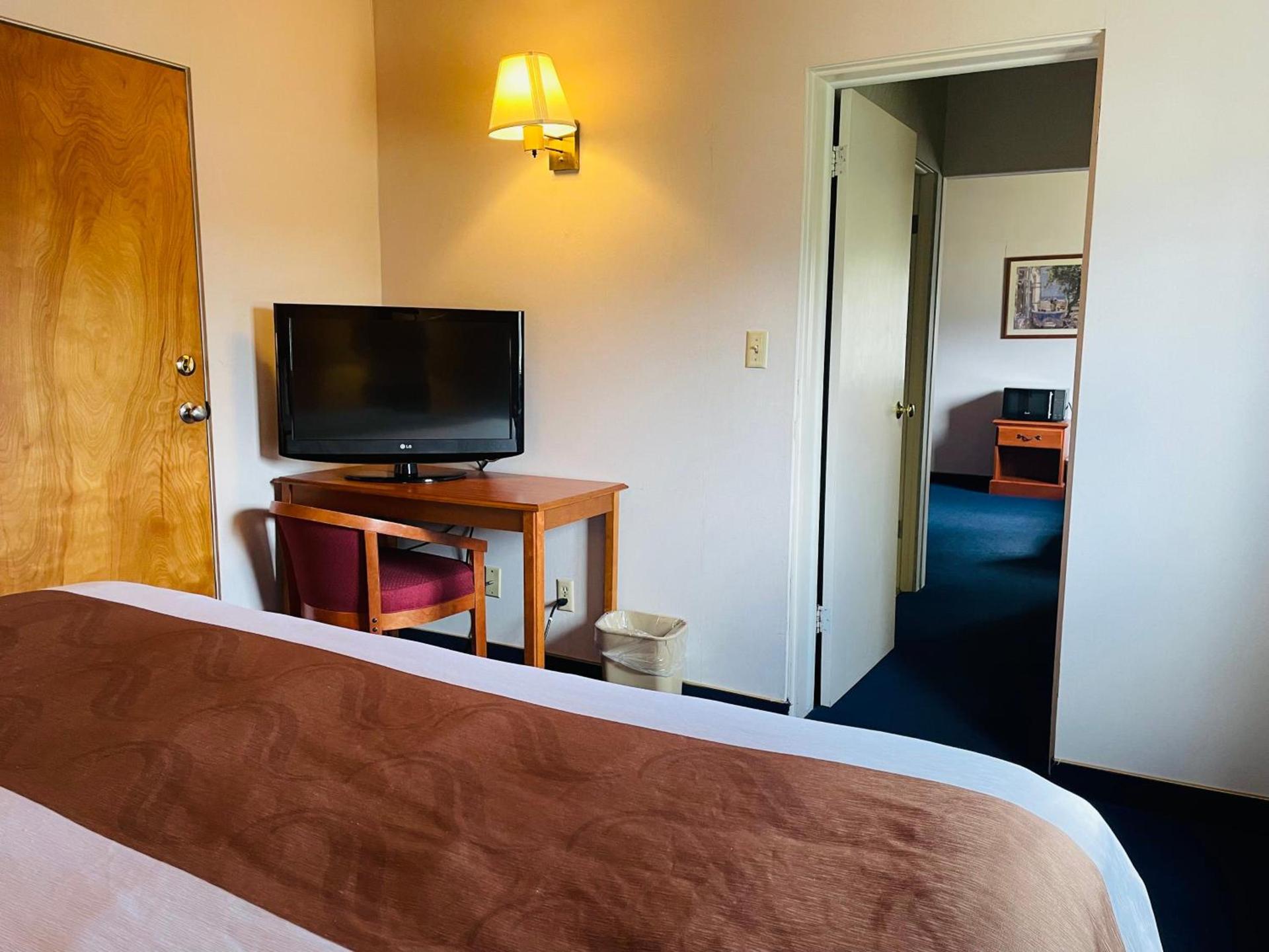 America's Best Value Inn Sandpoint photo 7
