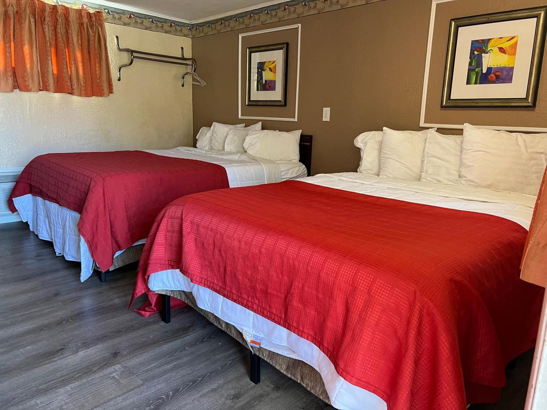 Beachway Motel photo 10