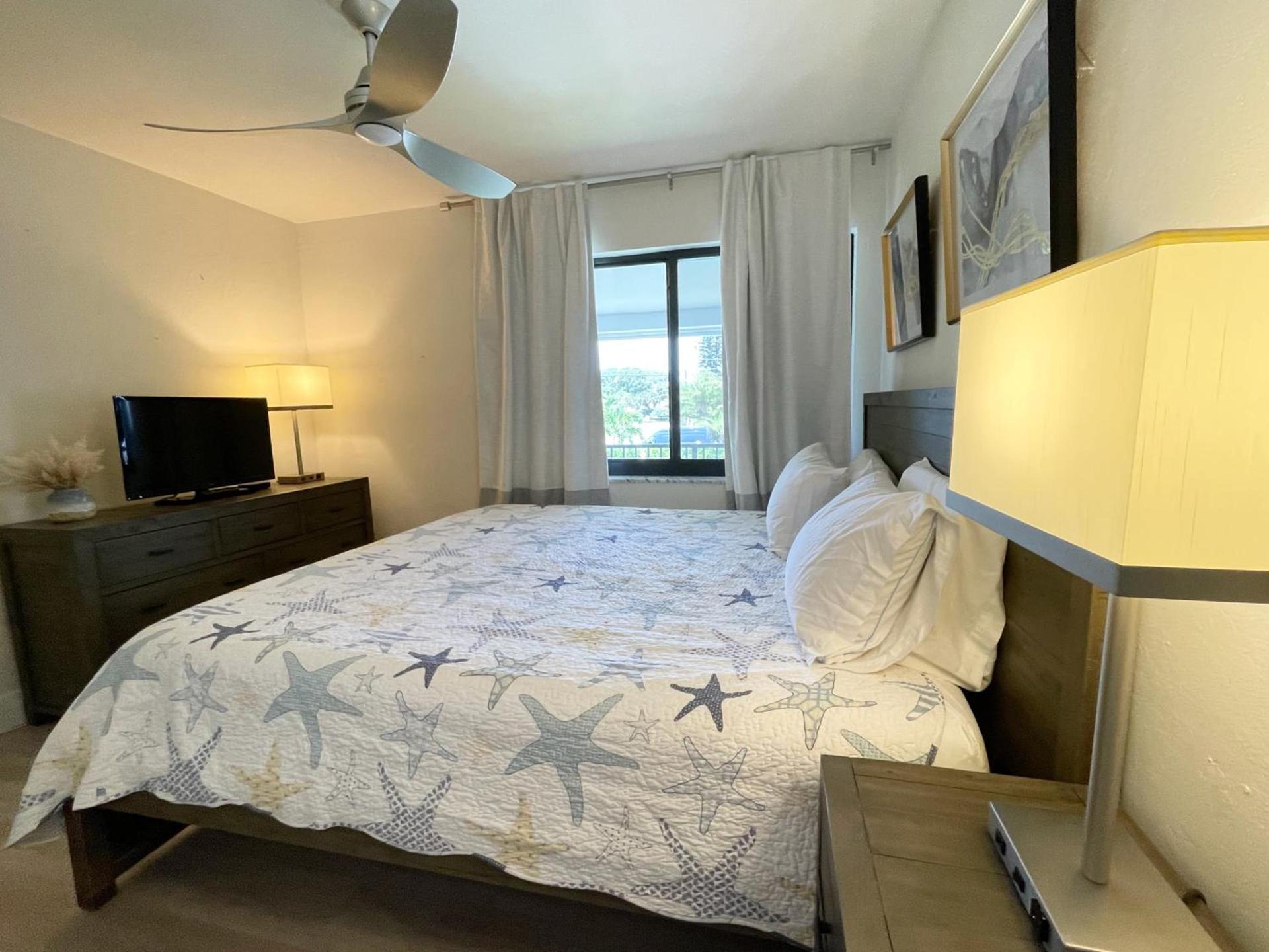 Tropic Isle Beach Resort photo 13