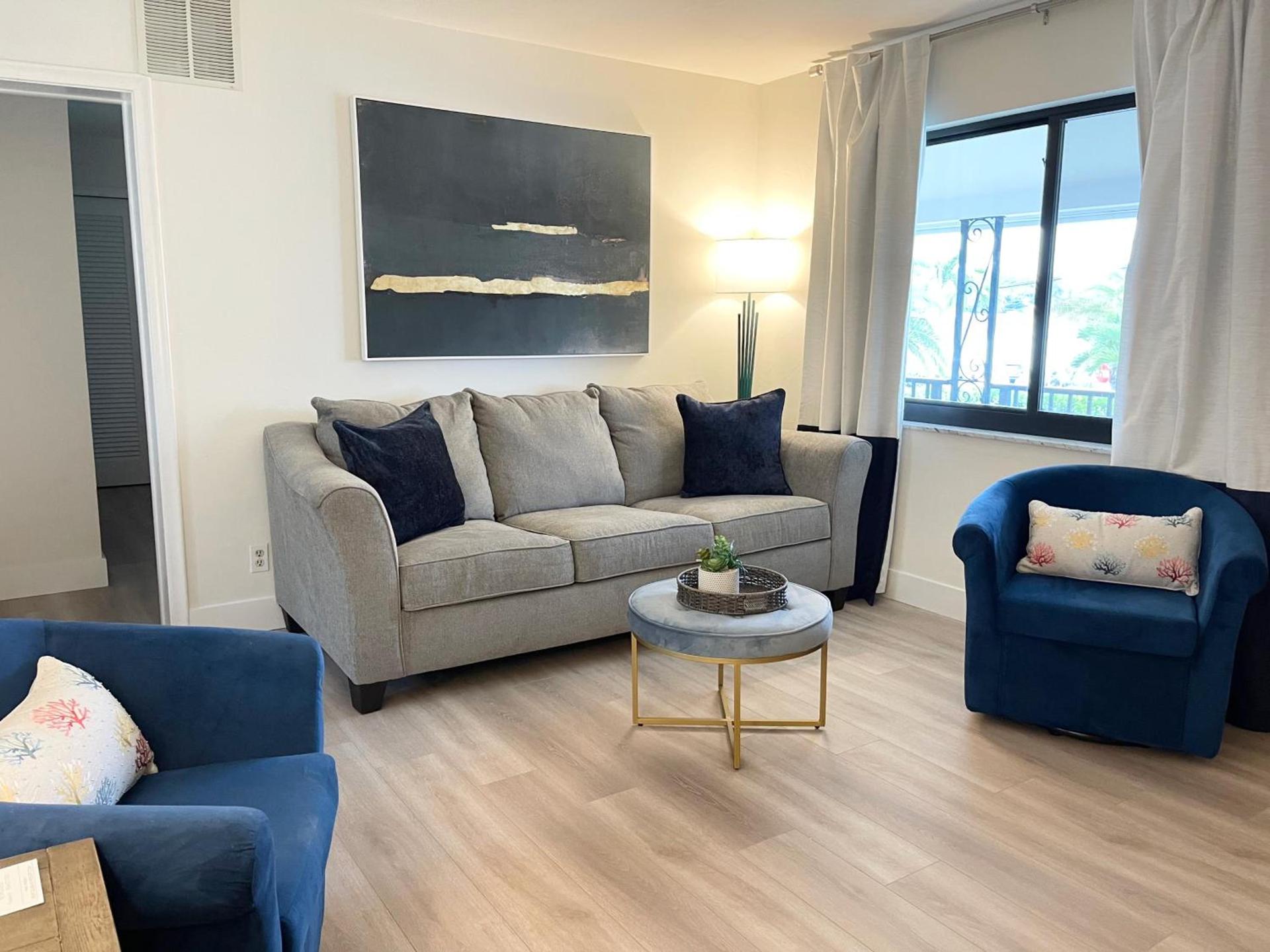 Tropic Isle Beach Resort photo 18