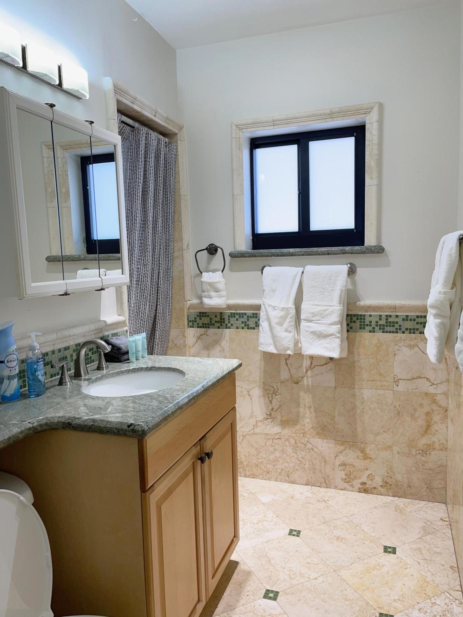 Tropic Isle Beach Resort photo 26