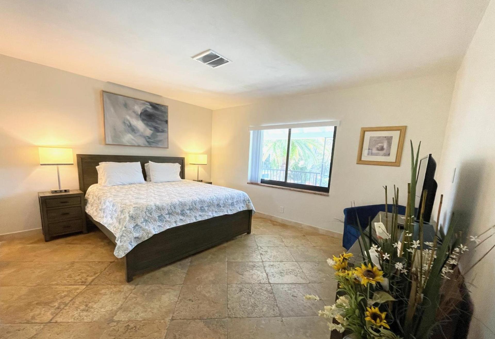 Tropic Isle Beach Resort photo 27