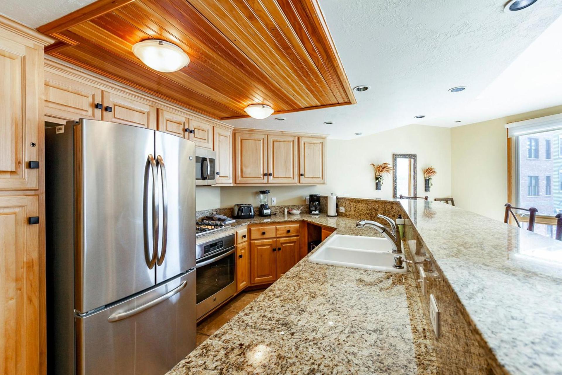 The Caledonian by All Seasons Resort Lodging photo 40