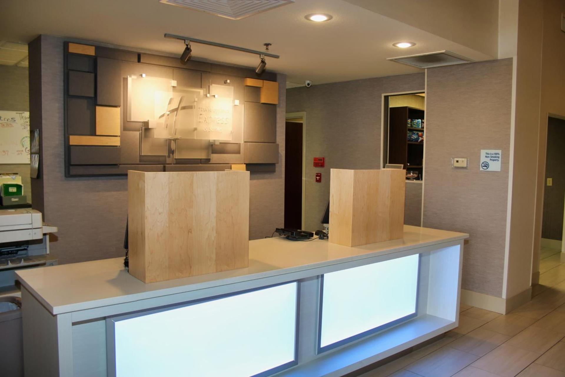 Holiday Inn Express by IHG photo 20