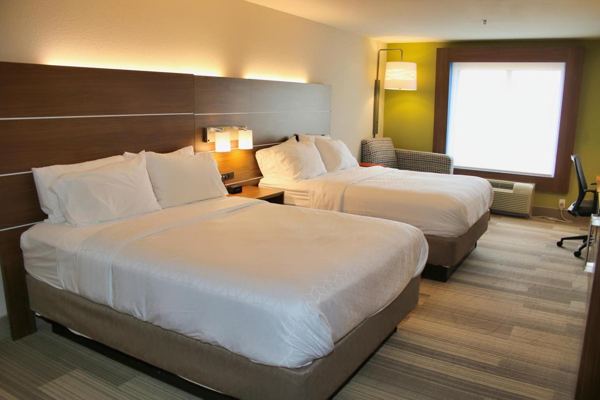 Holiday Inn Express by IHG photo 24