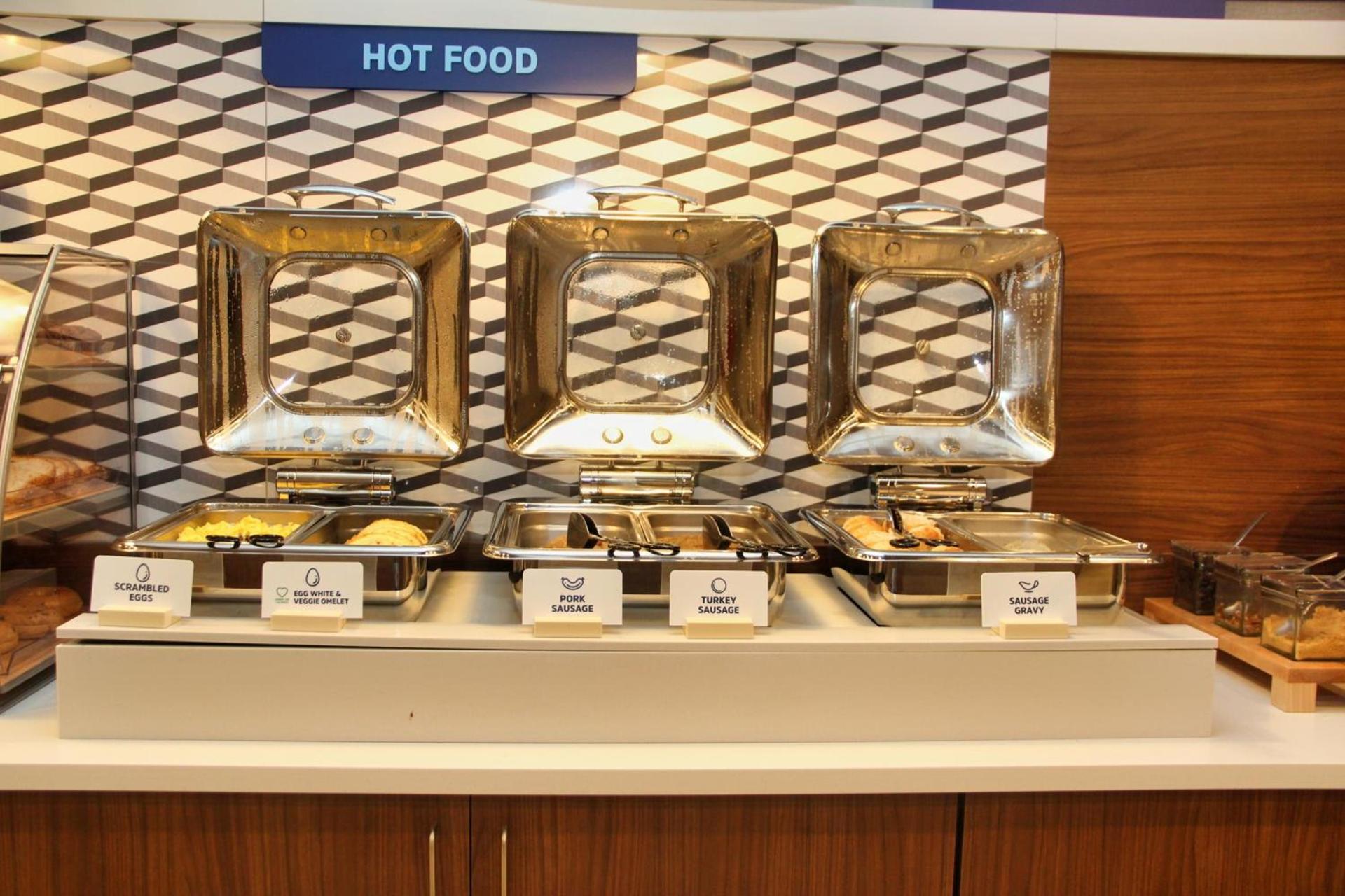 Holiday Inn Express by IHG photo 21