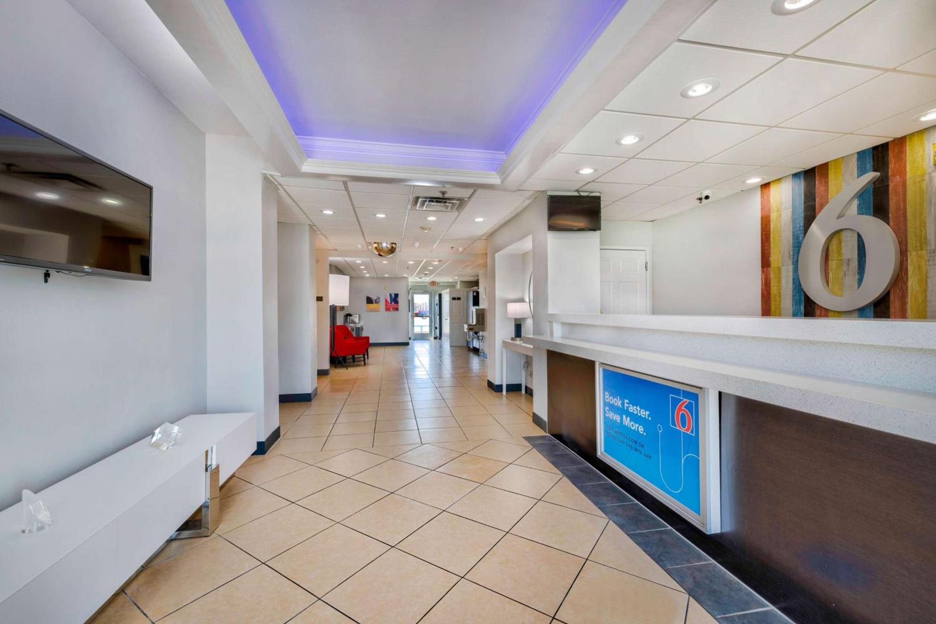 Motel 6-Norman, OK photo 21