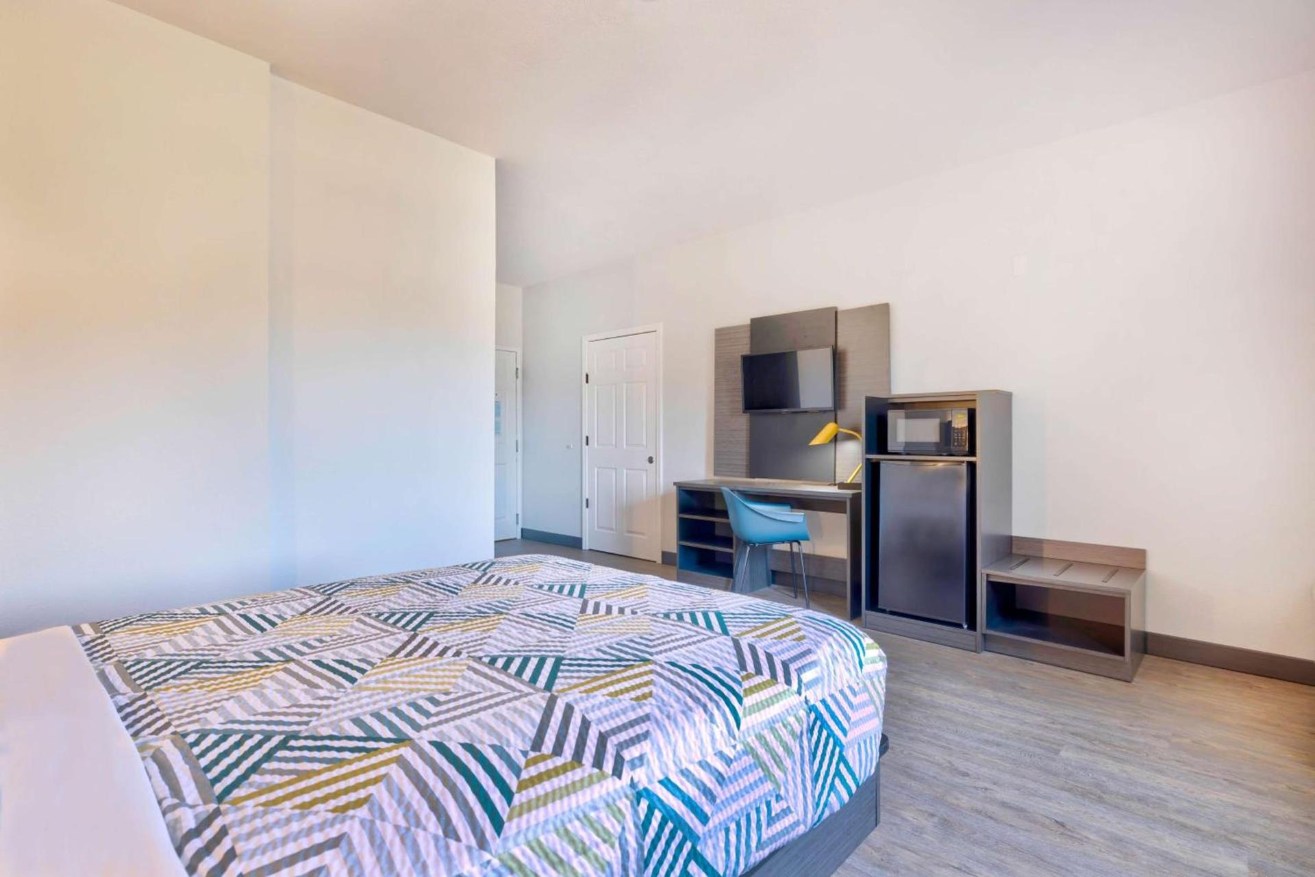 Motel 6-Norman, OK photo 6