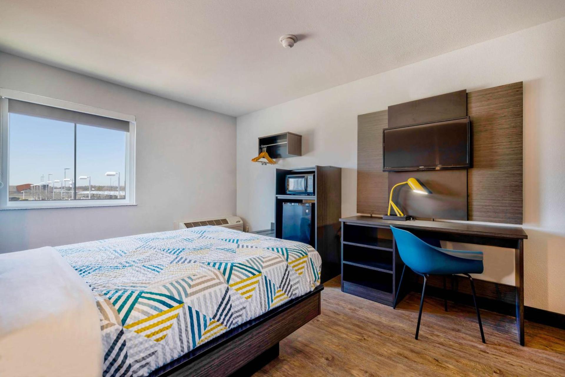 Motel 6-Norman, OK photo 11