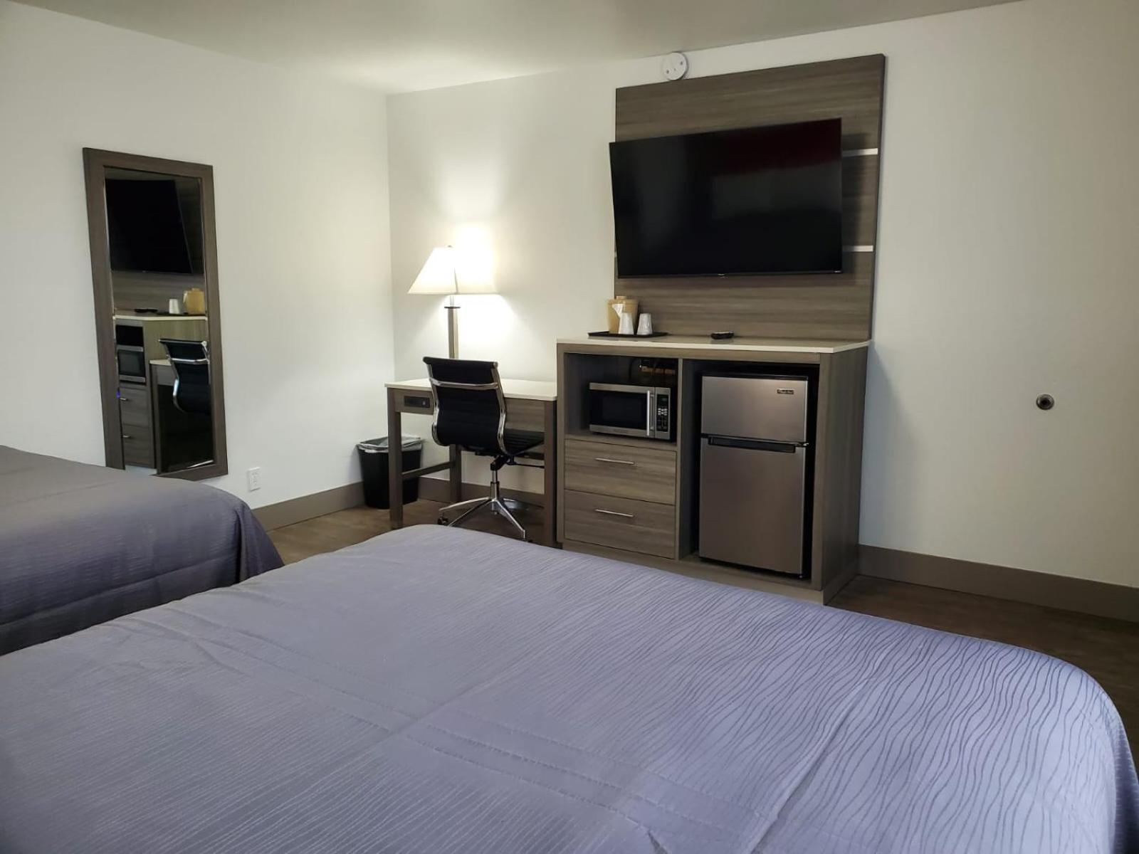 Seven Seas Inn & Suites photo 21
